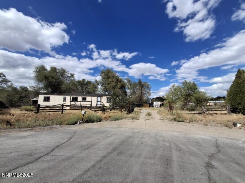 17845 Owl Court Property Photo 1