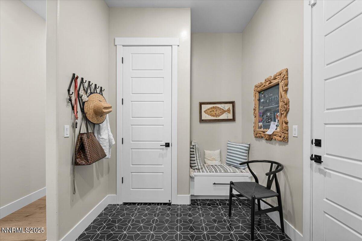 1593 River Hill Way Property Photo 28