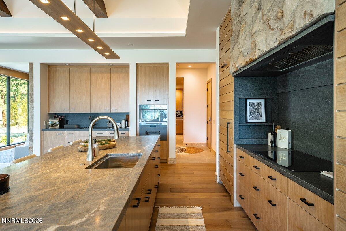 177 Tor Court Property Photo 6