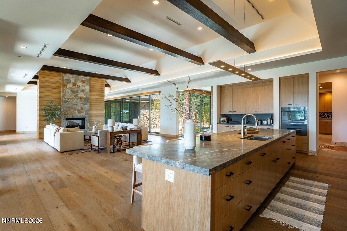177 Tor Court Property Photo 8