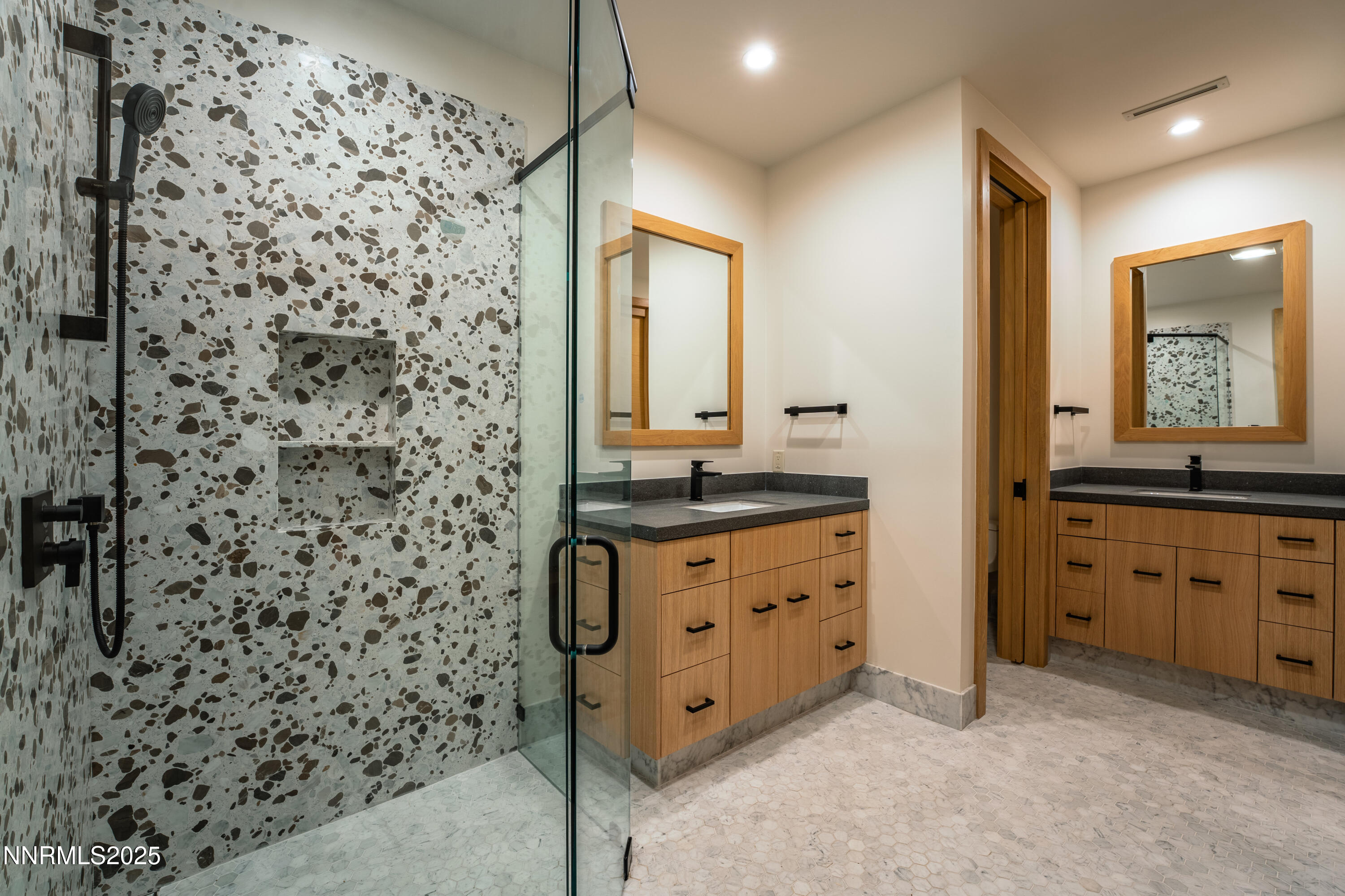 177 Tor Court Property Photo 19