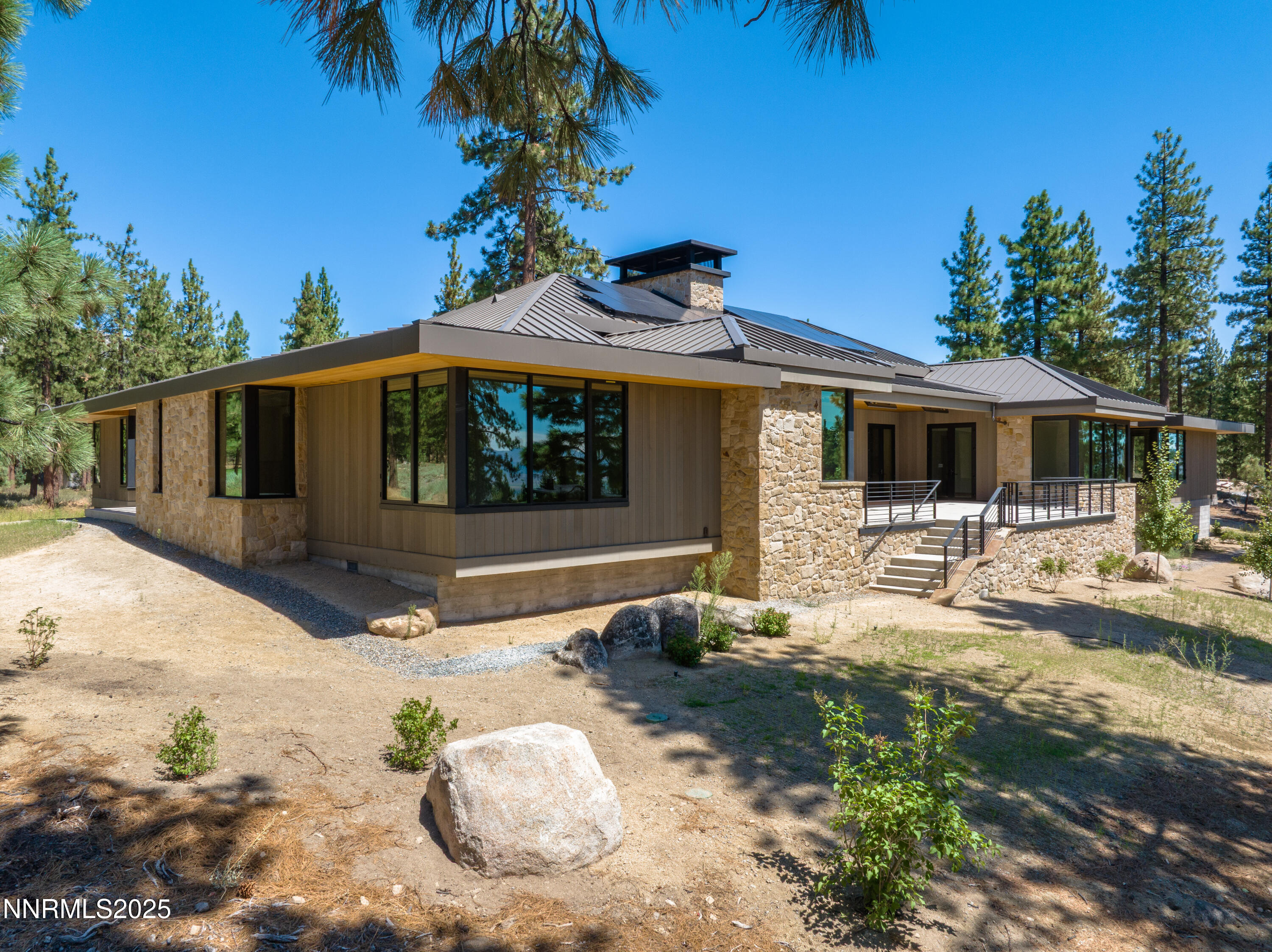 177 Tor Court Property Photo 23