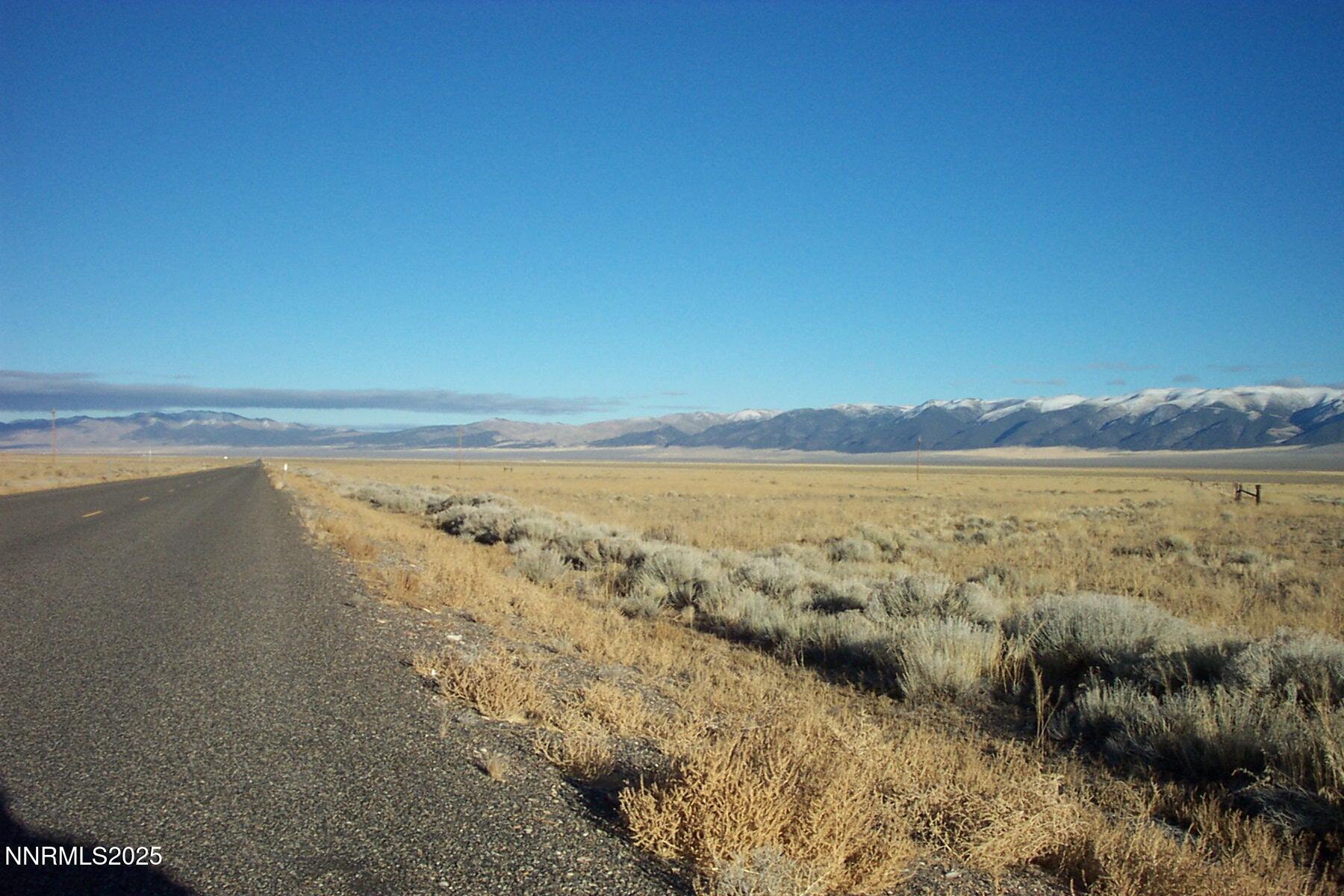 6715 Antelope Circle Property Photo 9