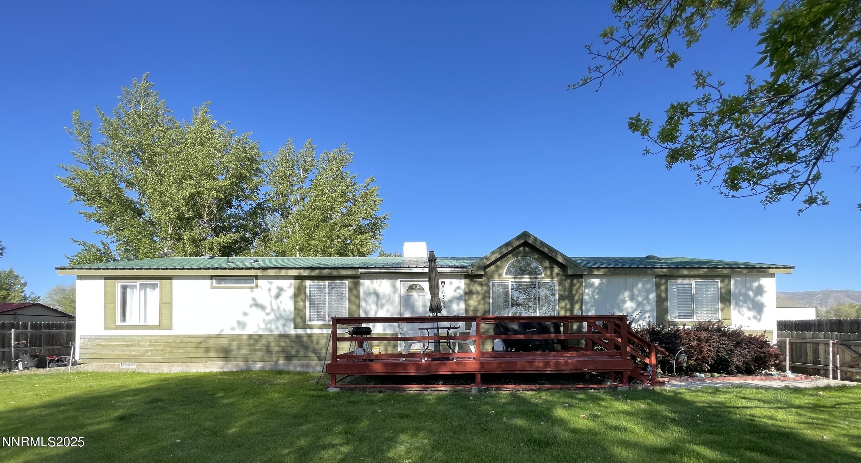 6305 Silver Knolls Court Property Photo 1