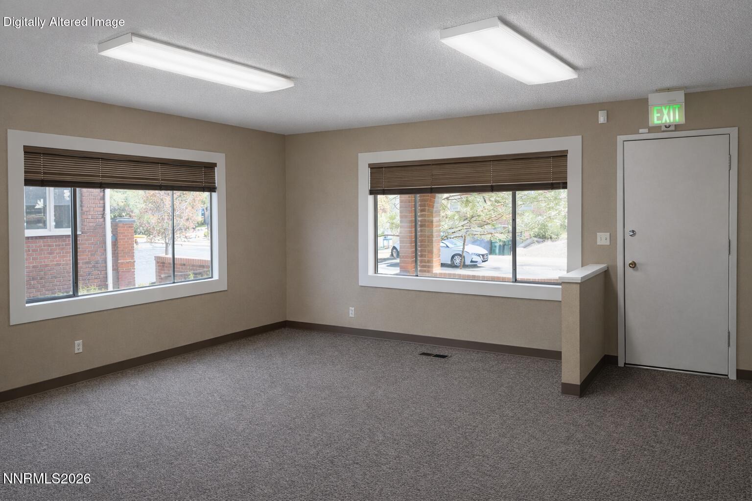 235 W Pueblo Street Property Photo 10