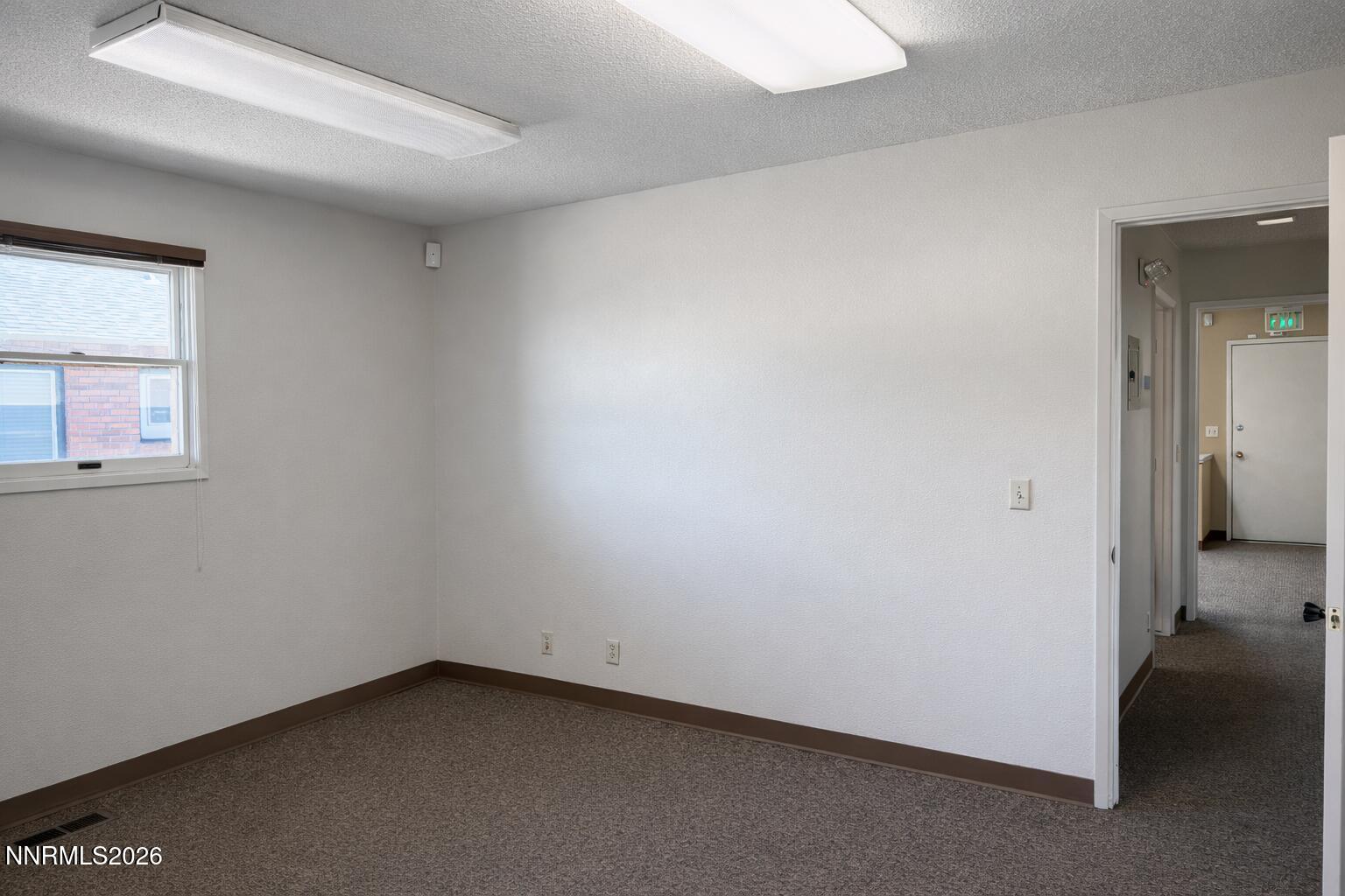 235 W Pueblo Street Property Photo 17