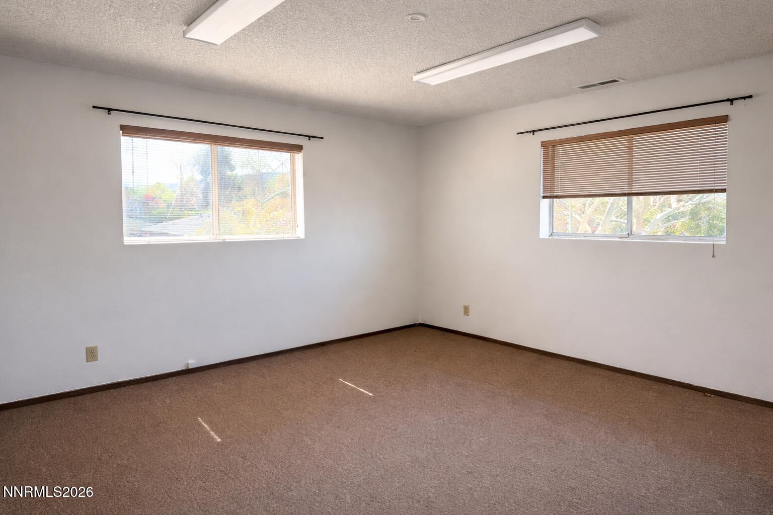 235 W Pueblo Street Property Photo 28