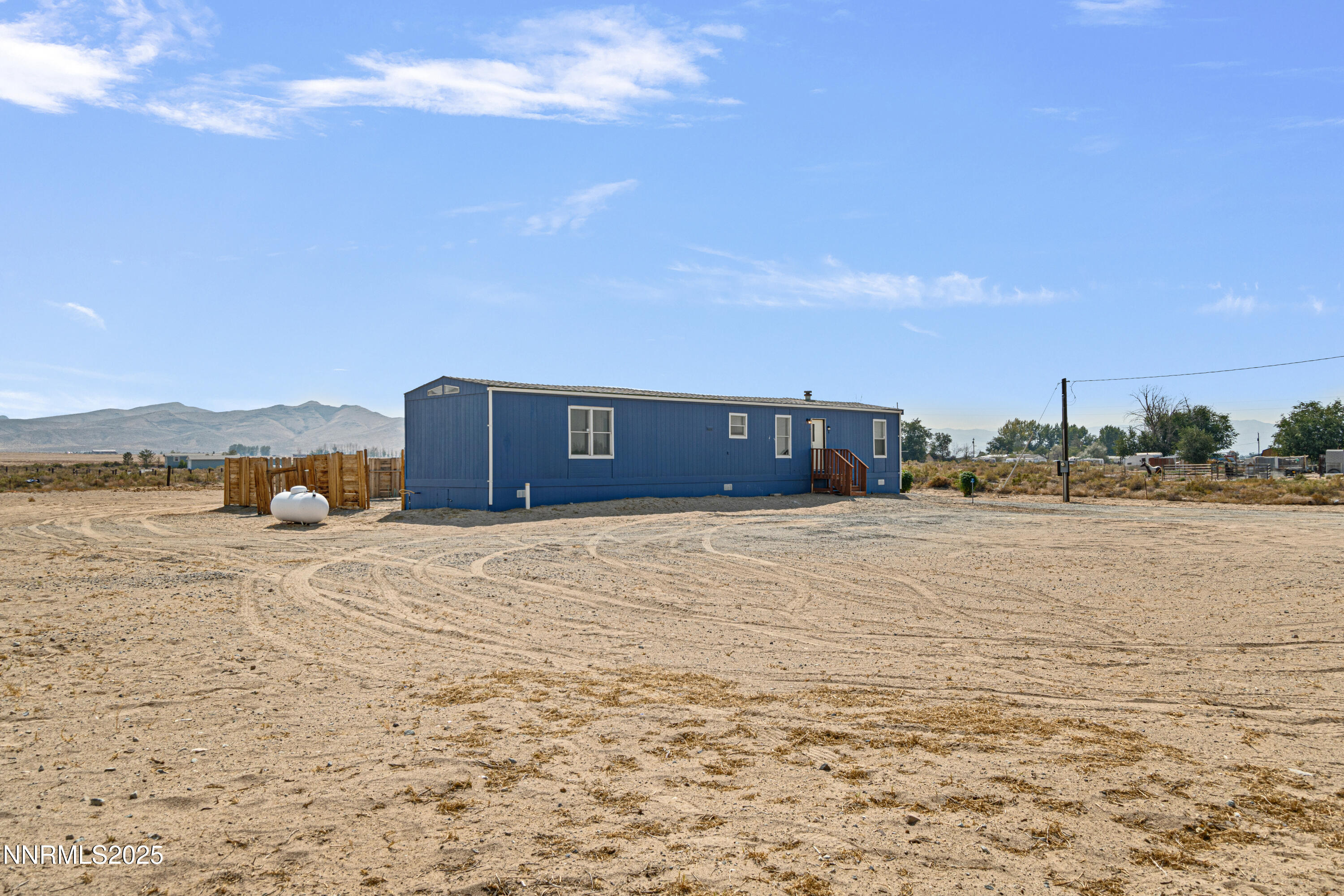 9 Stanley Lane Property Photo 3