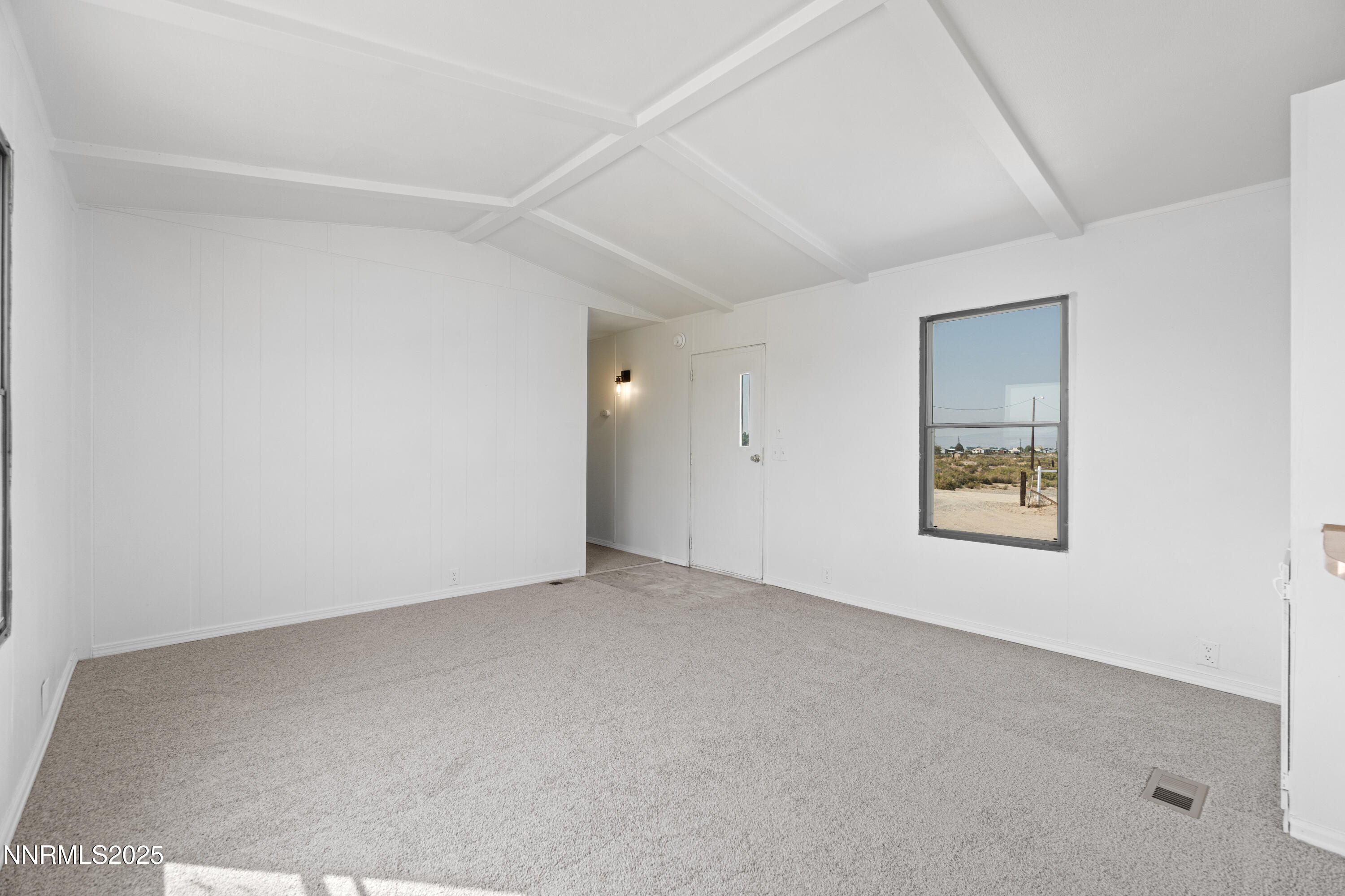 9 Stanley Lane Property Photo 6