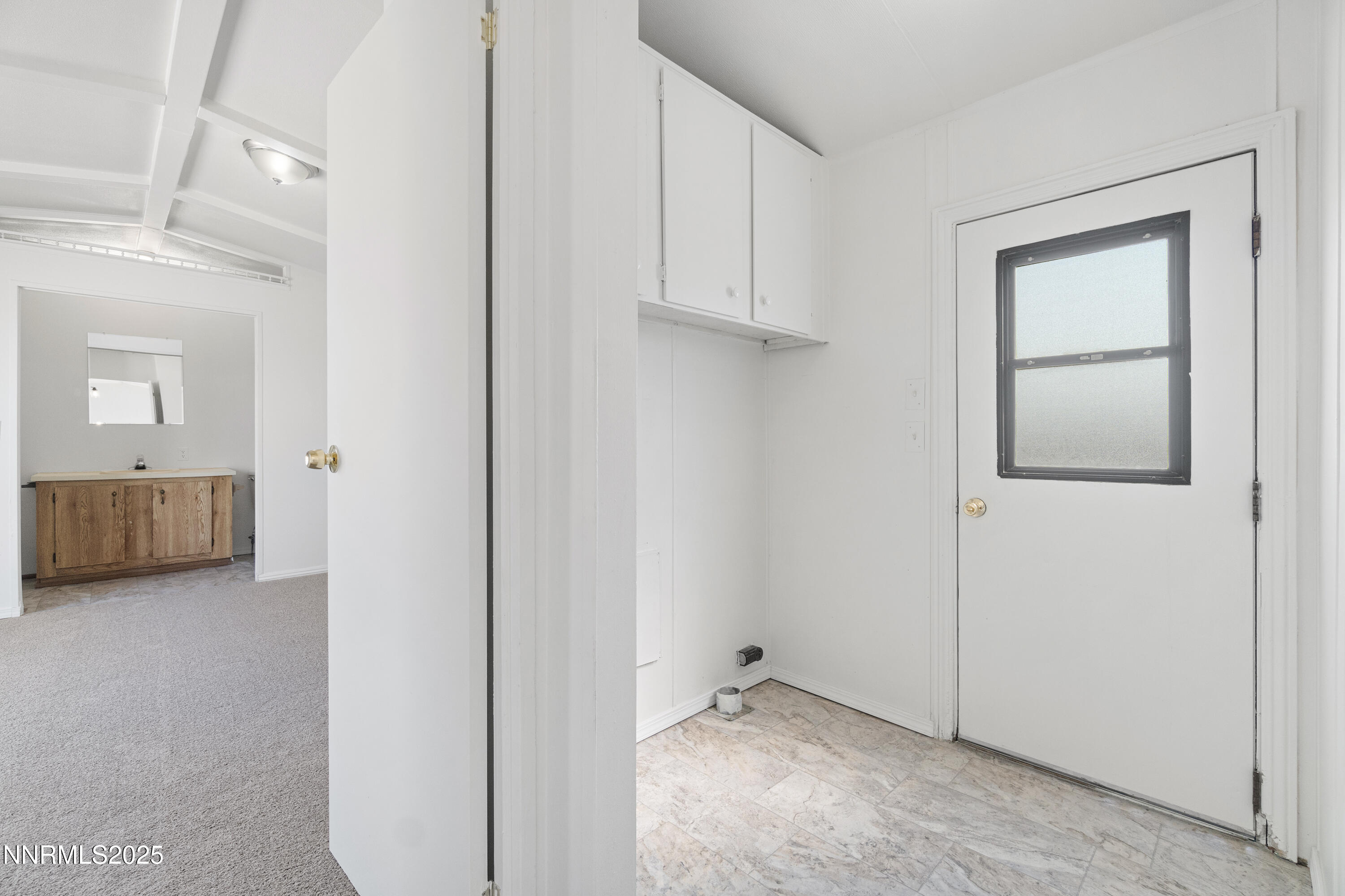 9 Stanley Lane Property Photo 12