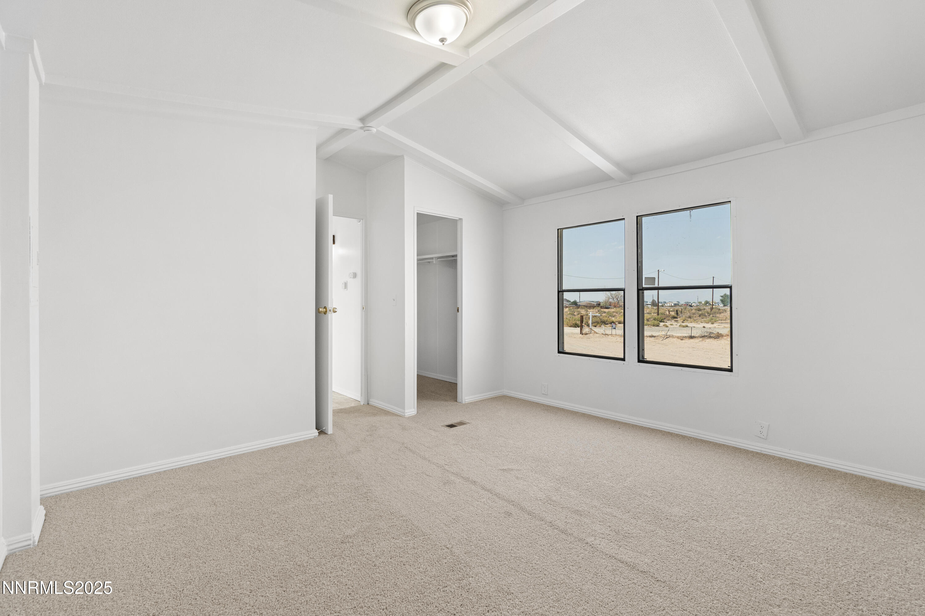 9 Stanley Lane Property Photo 14