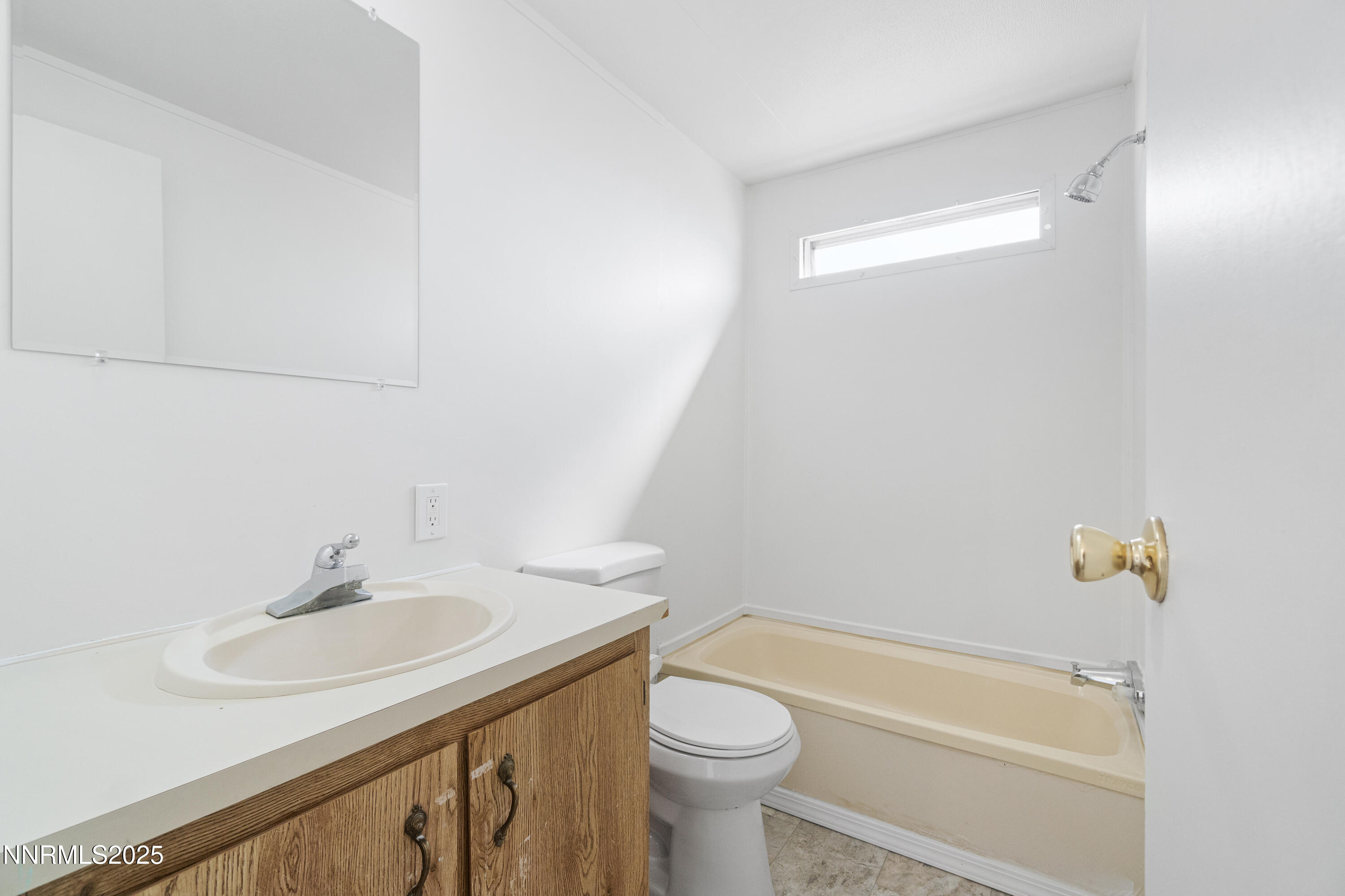 9 Stanley Lane Property Photo 18