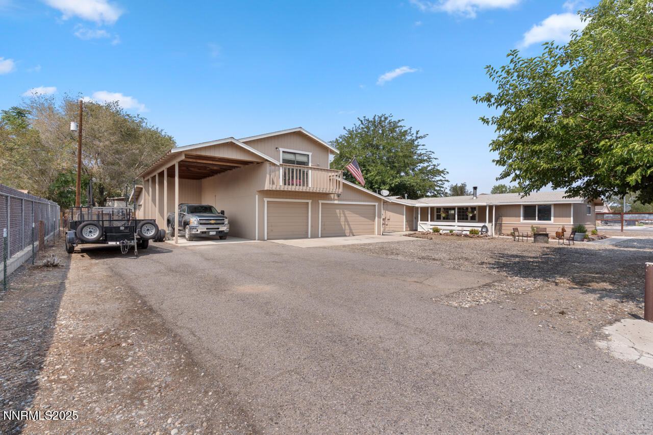 270 Elm Street Property Photo 1