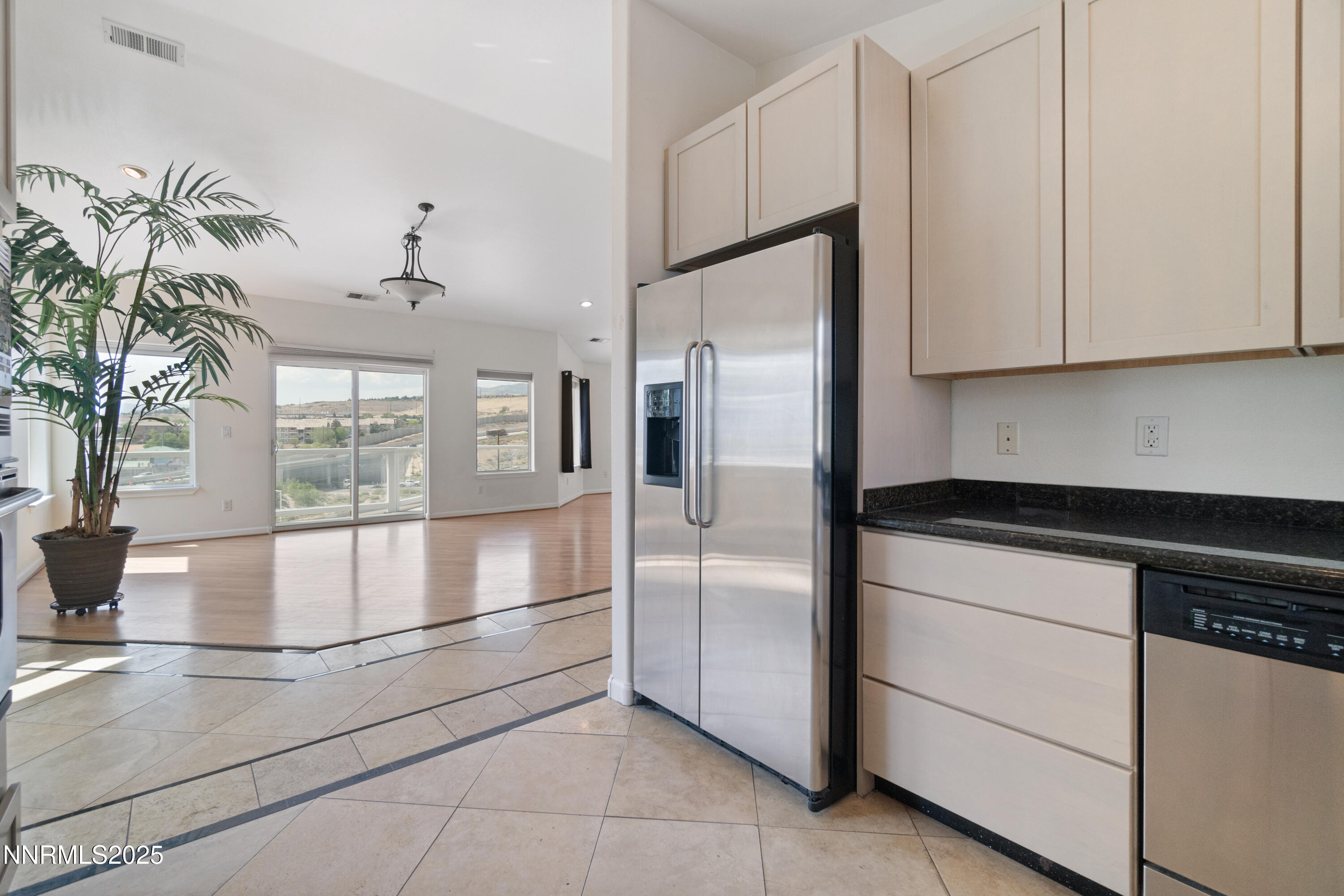 2740 Scottsdale Road Property Photo 13