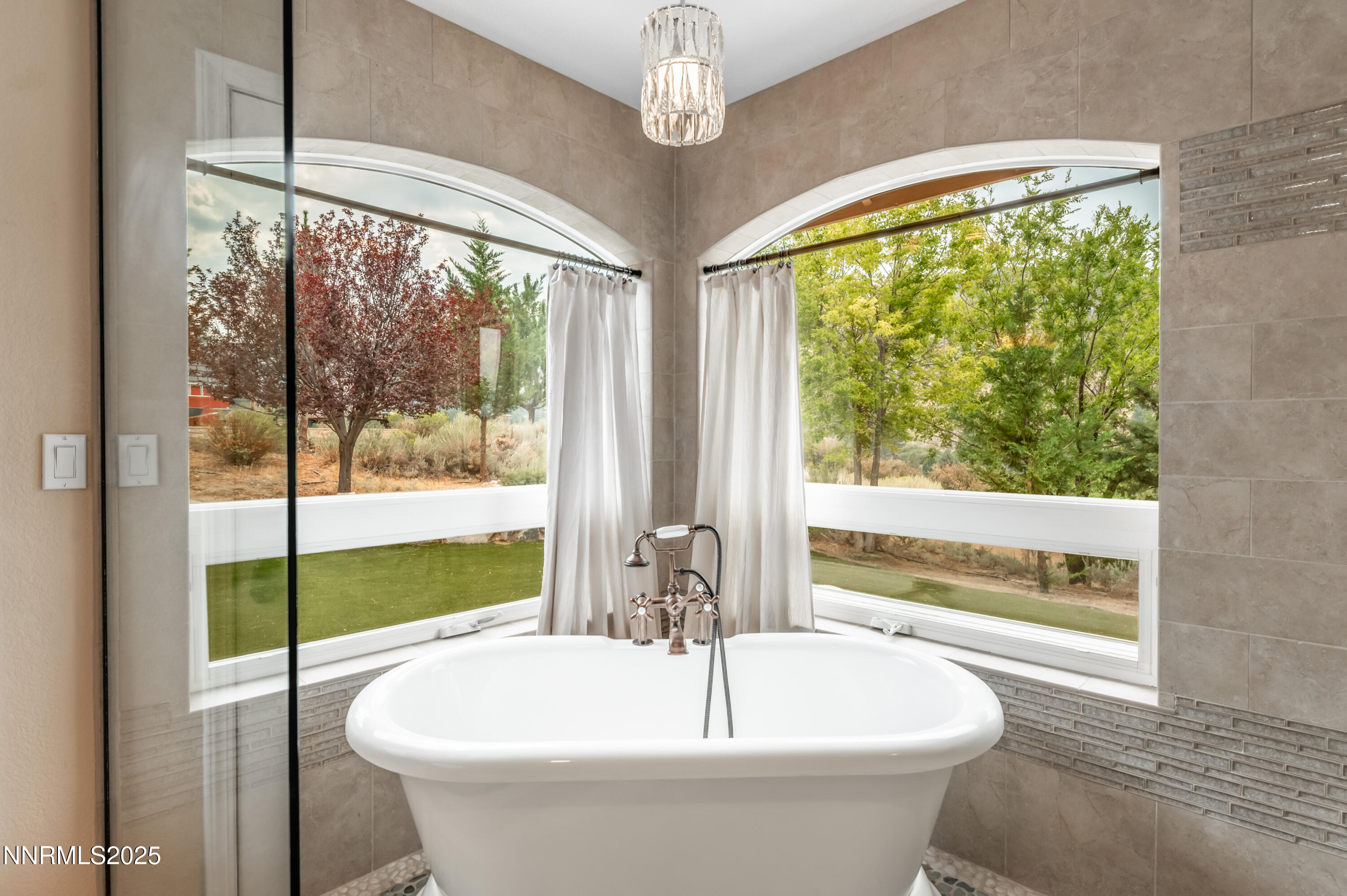 8045 List Country Road Property Photo 14