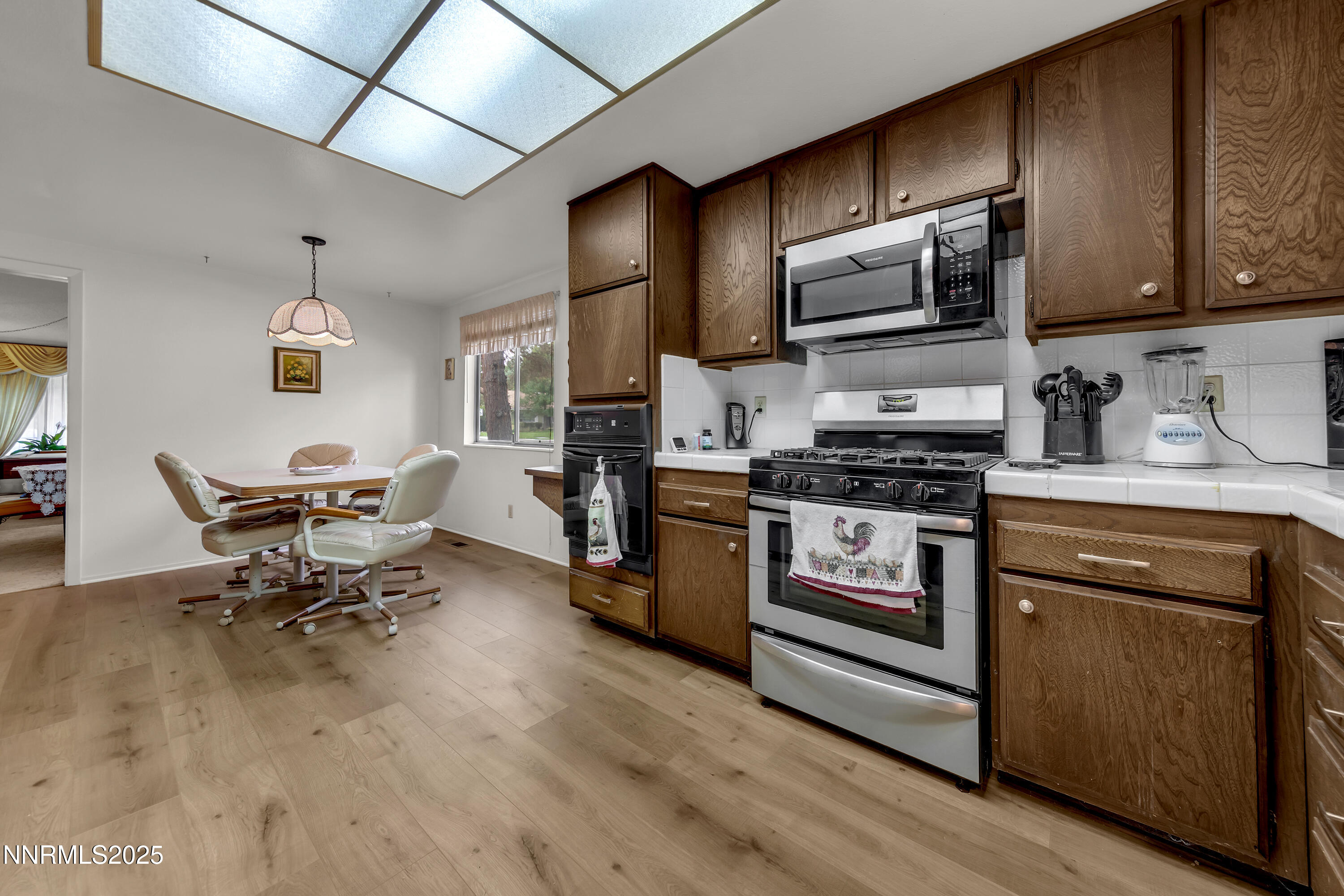 795 Twin Pines Court Property Photo 14