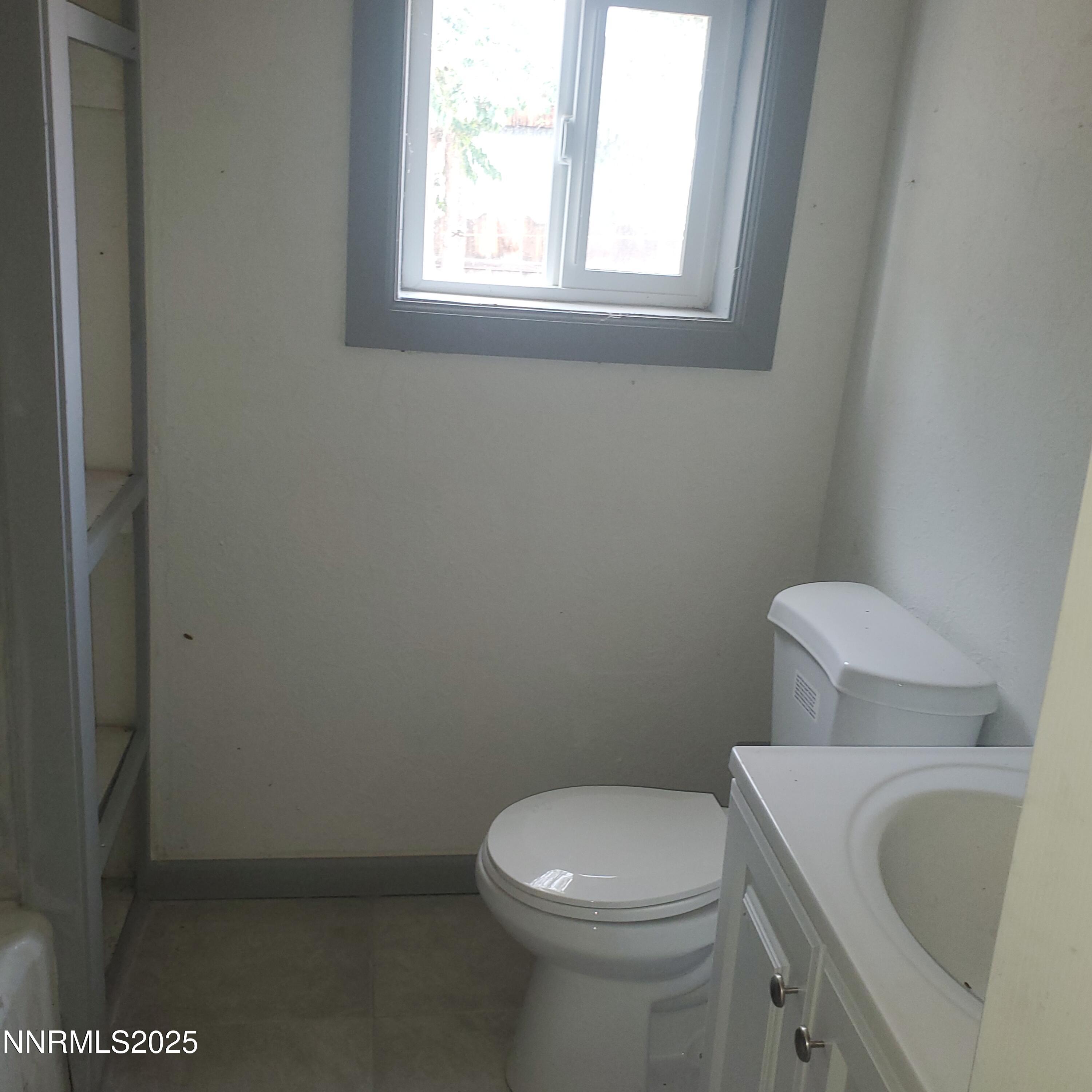 742 D Street Property Photo 12
