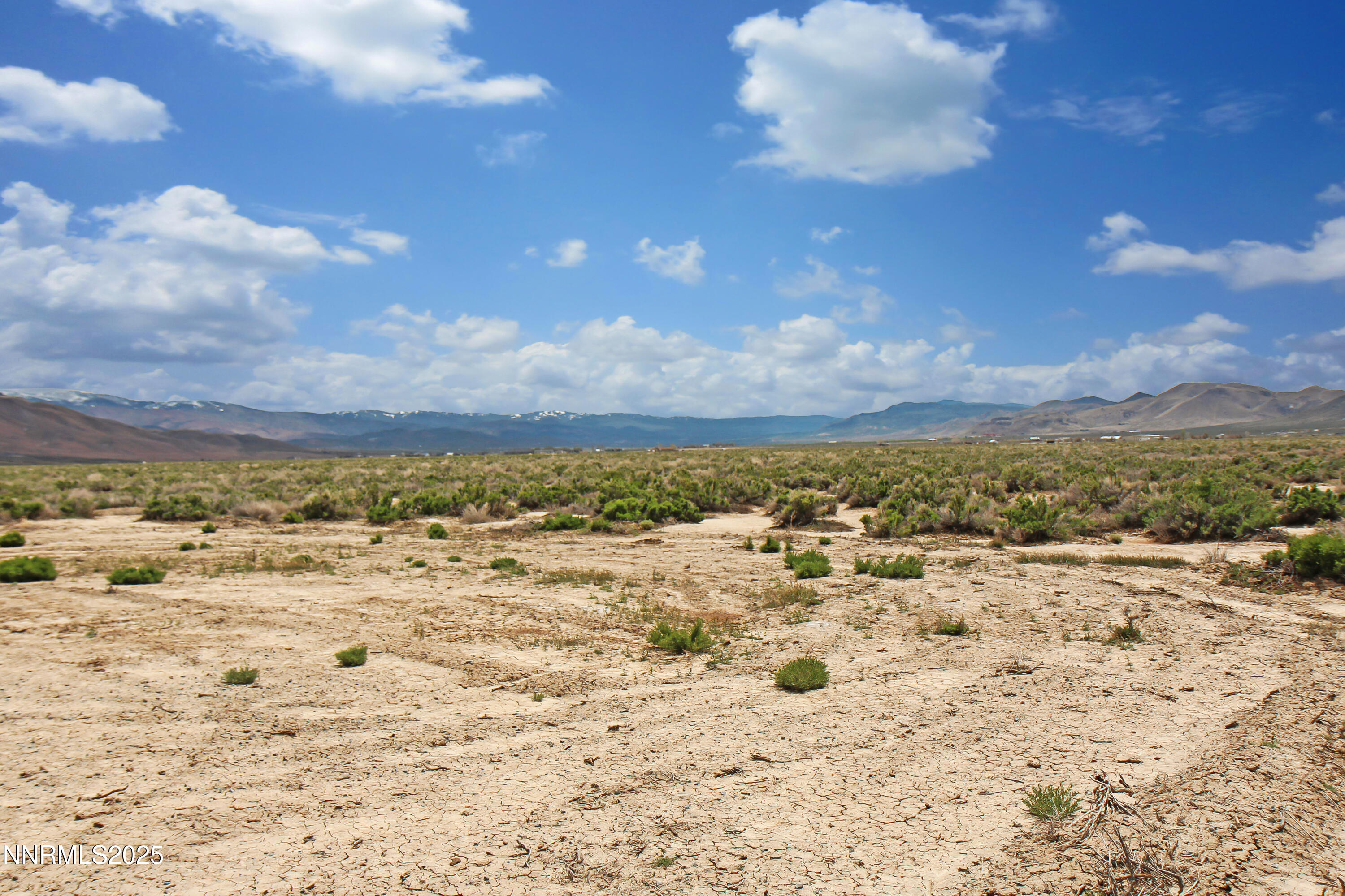 5300 Flying Eagle Drive Property Photo 12