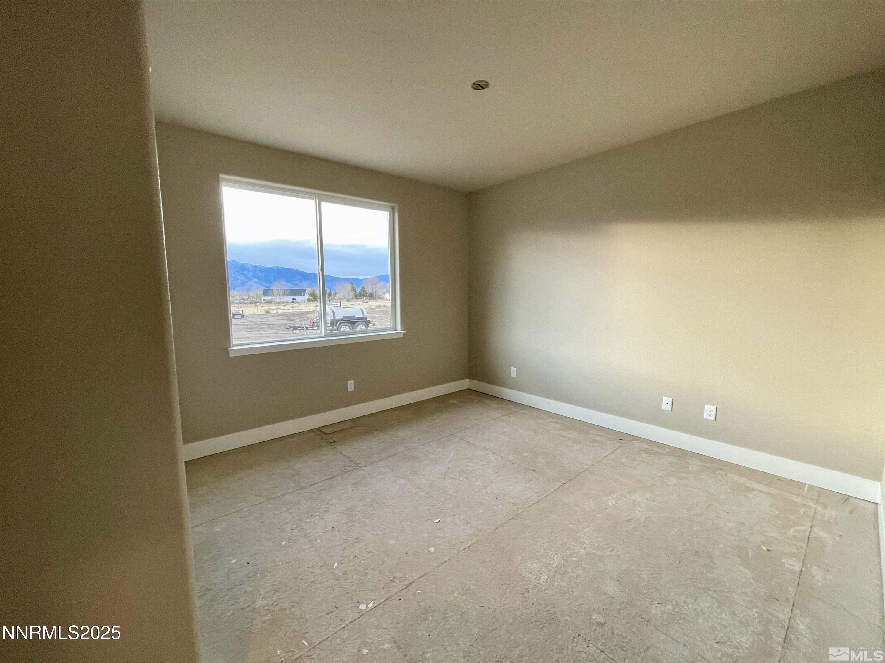 2608 Gordon Avenue Property Photo 17