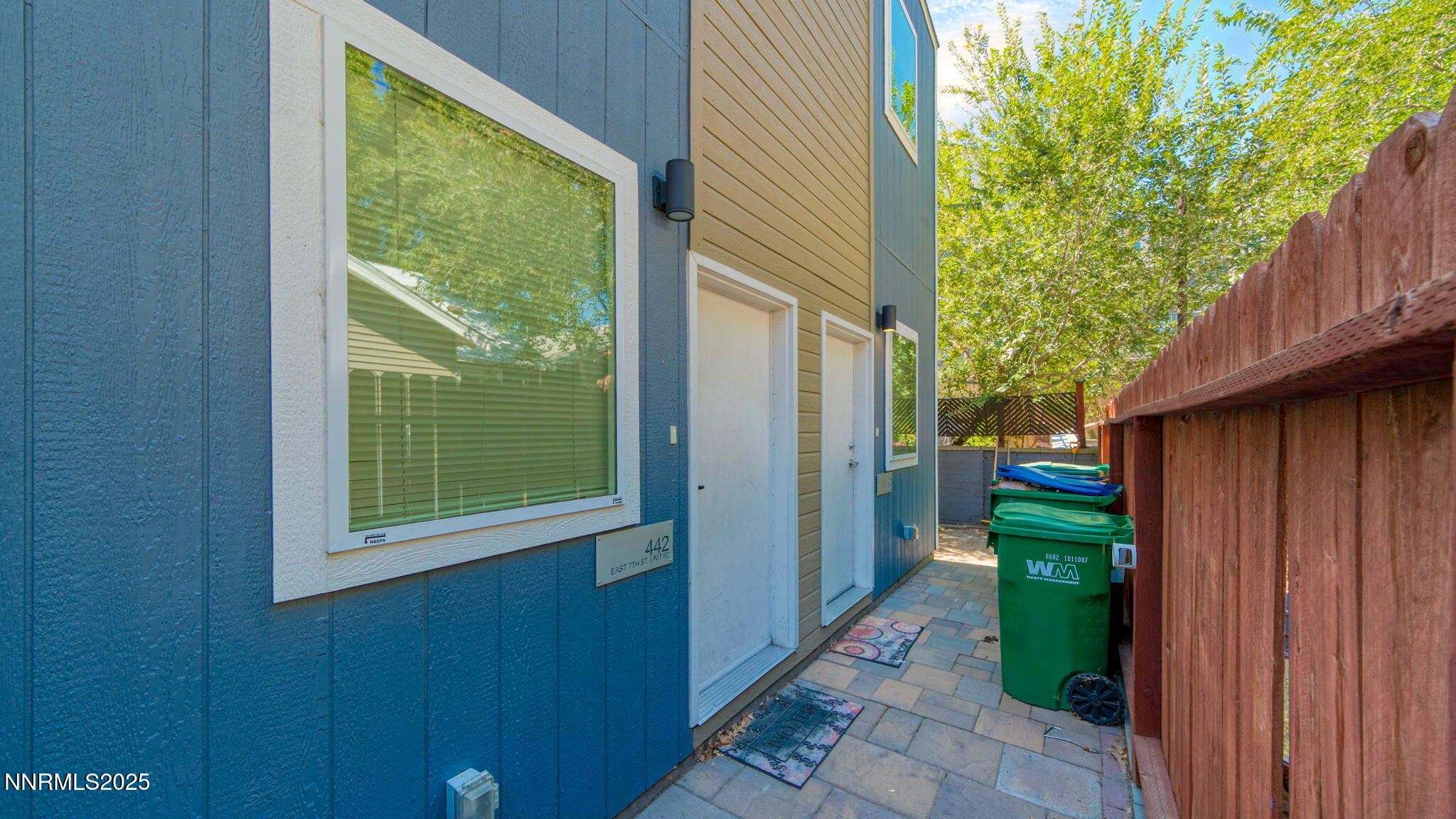 442 E 7th Street 1 & 2 Property Photo 18