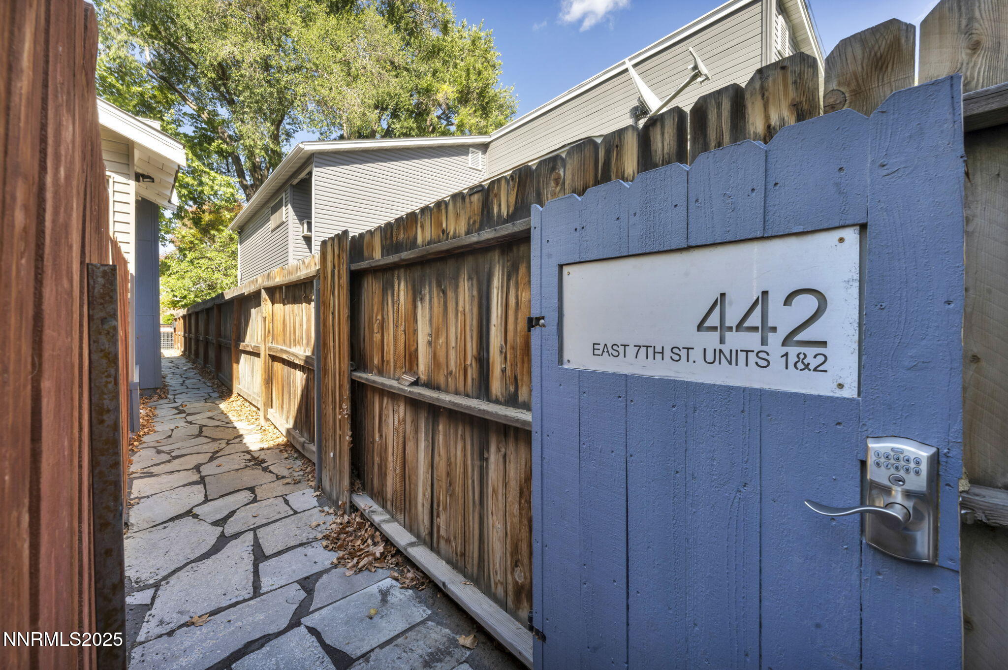 442 E 7th Street 1 & 2 Property Photo 40
