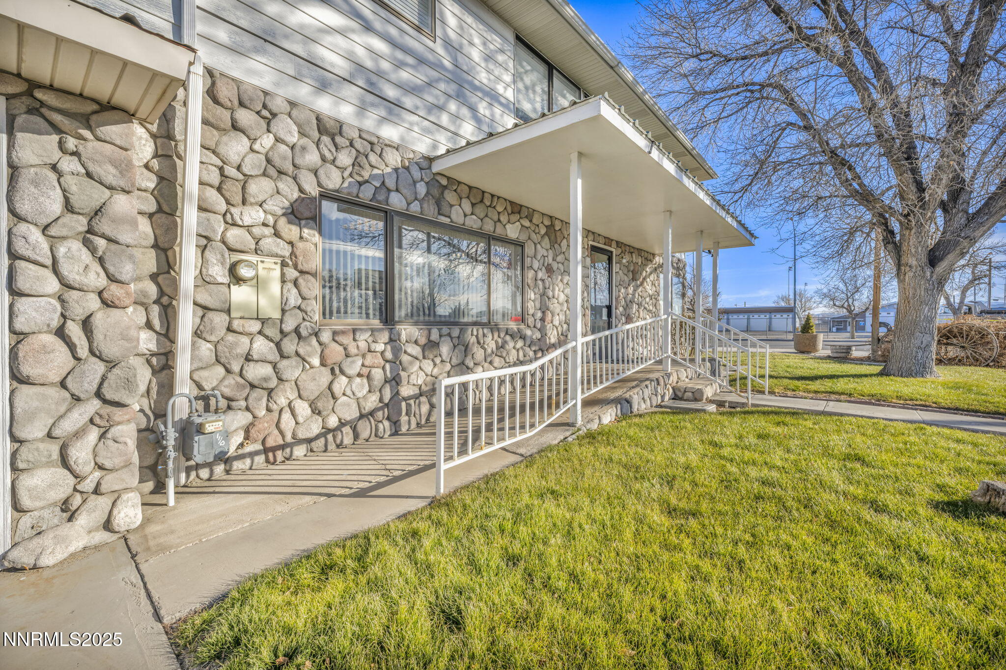 2 Newcombe Avenue Property Photo 5