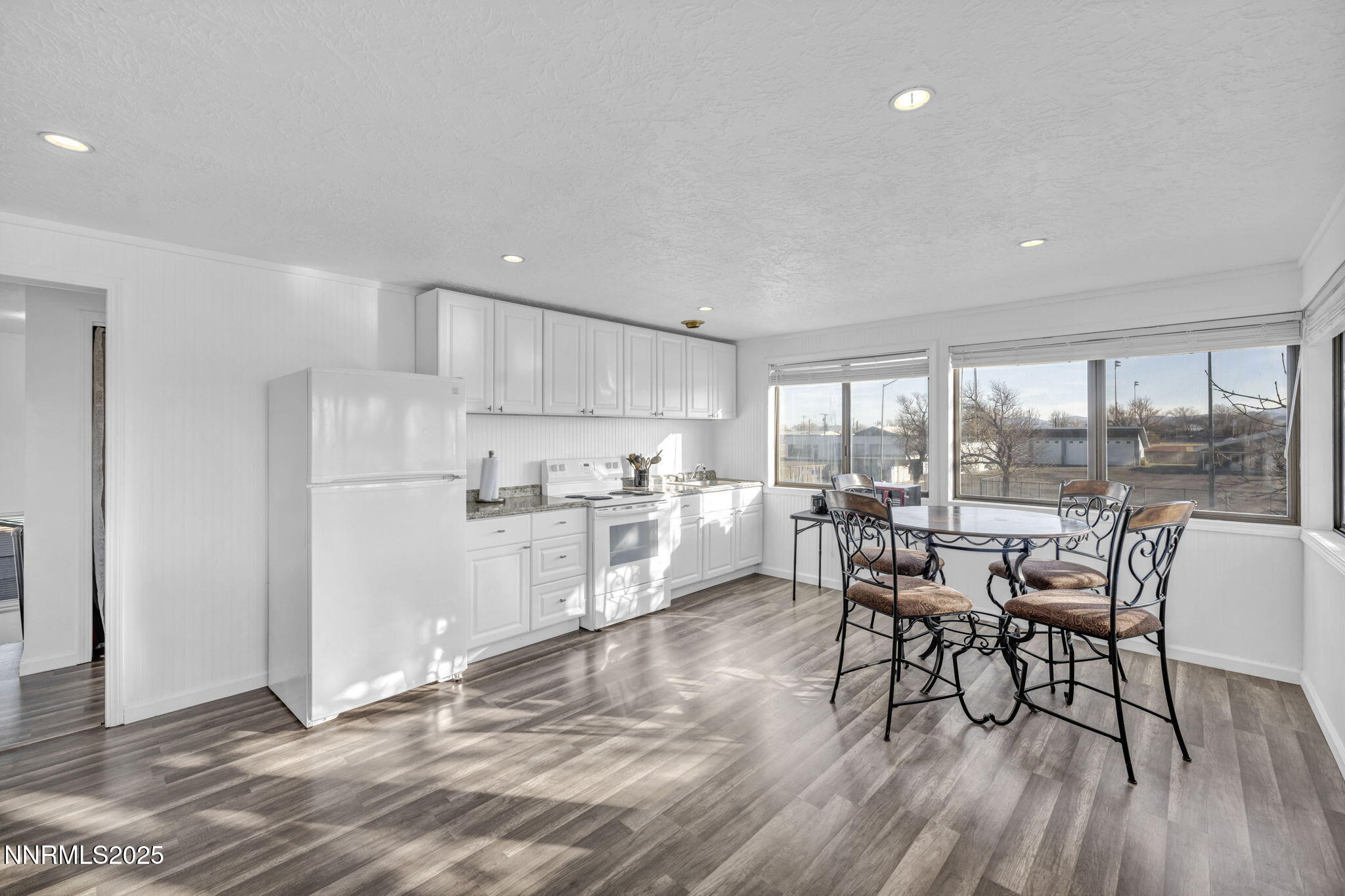 2 Newcombe Avenue Property Photo 34