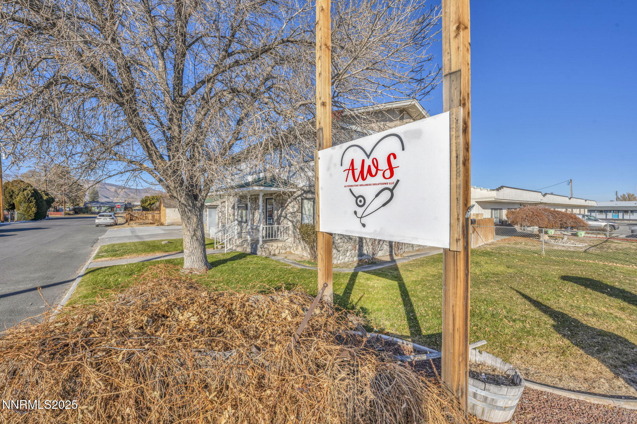 2 Newcombe Avenue Property Photo 49