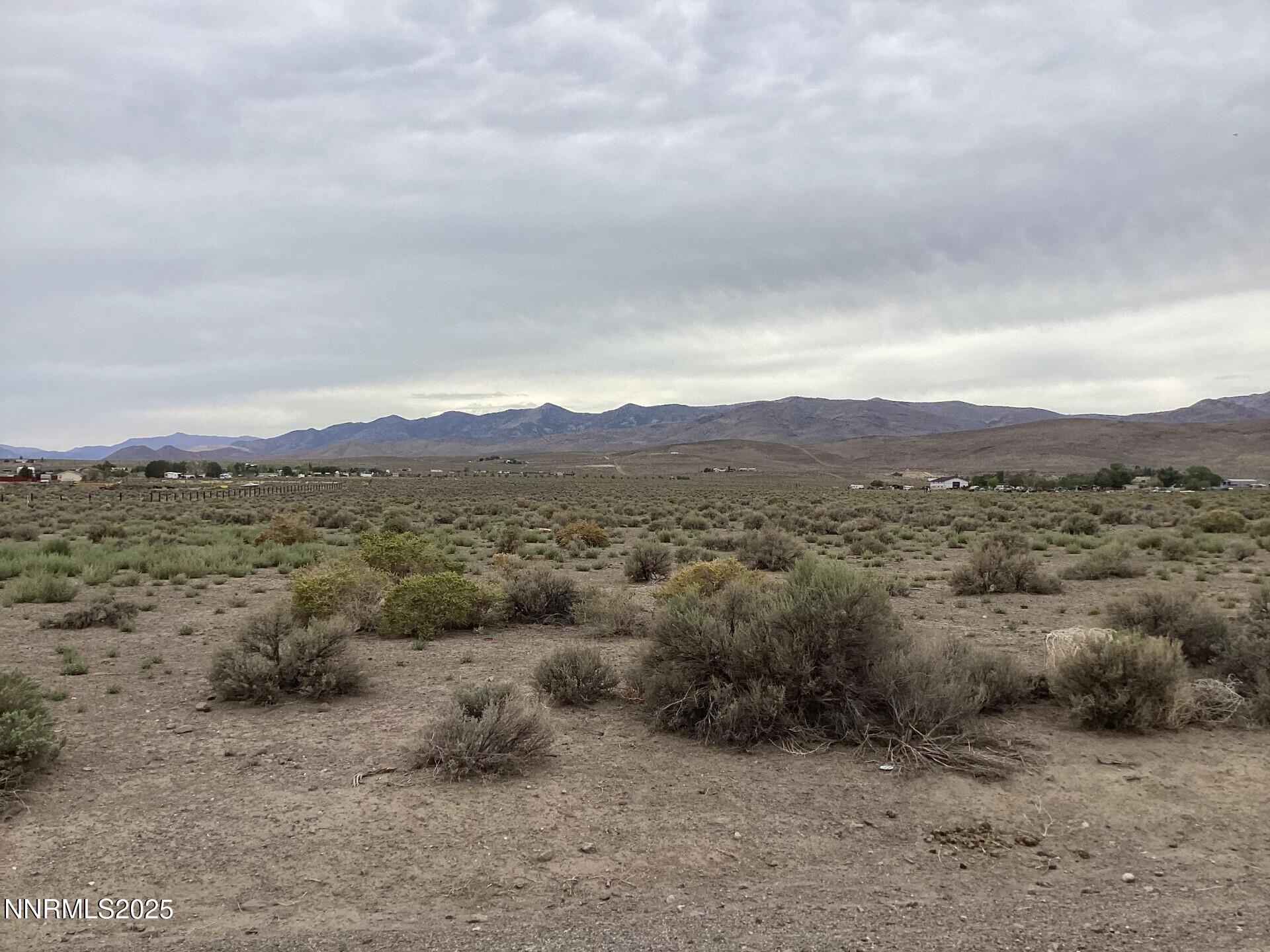 5225 Boyer Lane Property Photo 1