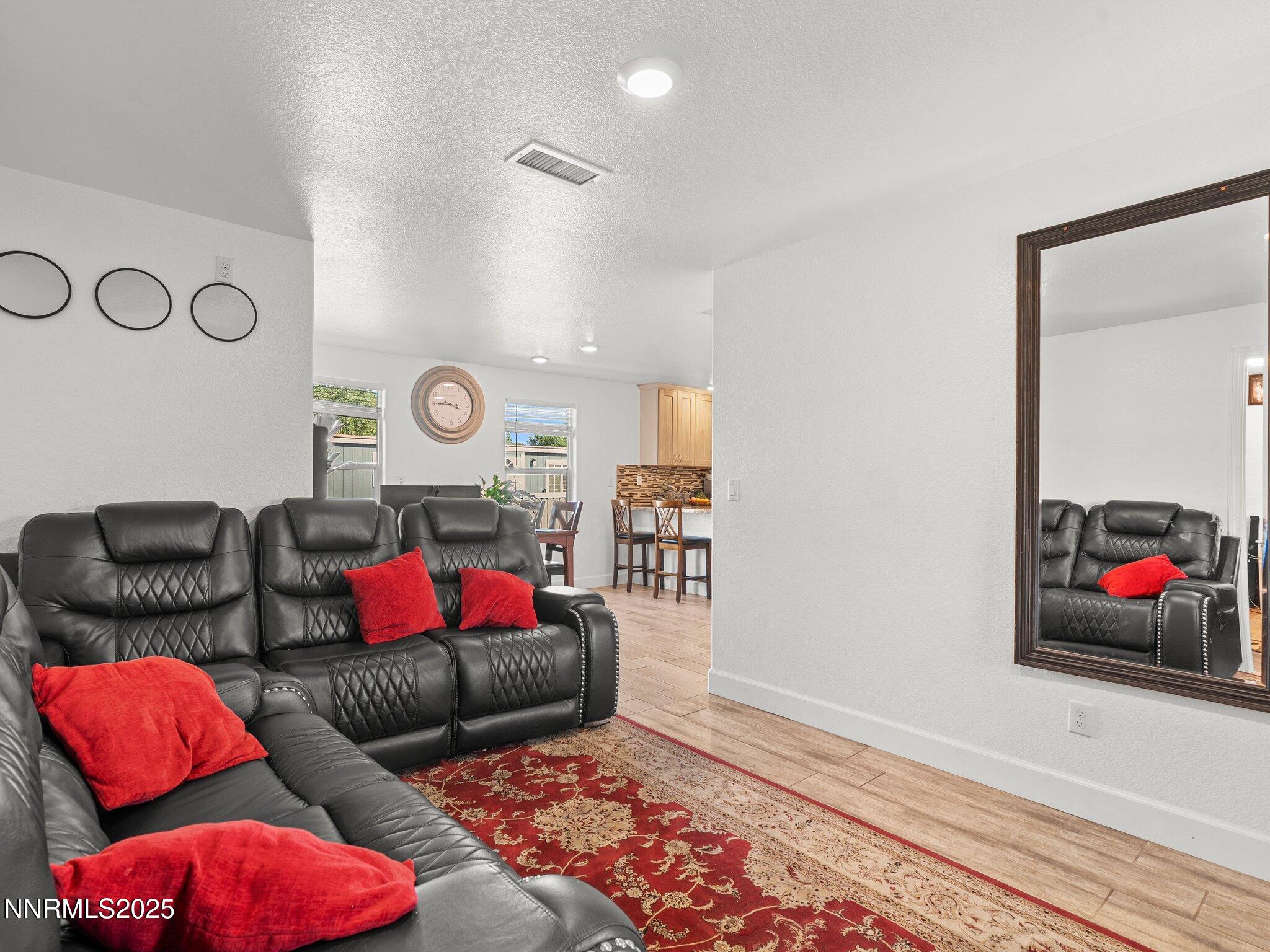 5216 Sun Valley Boulevard Property Photo 8