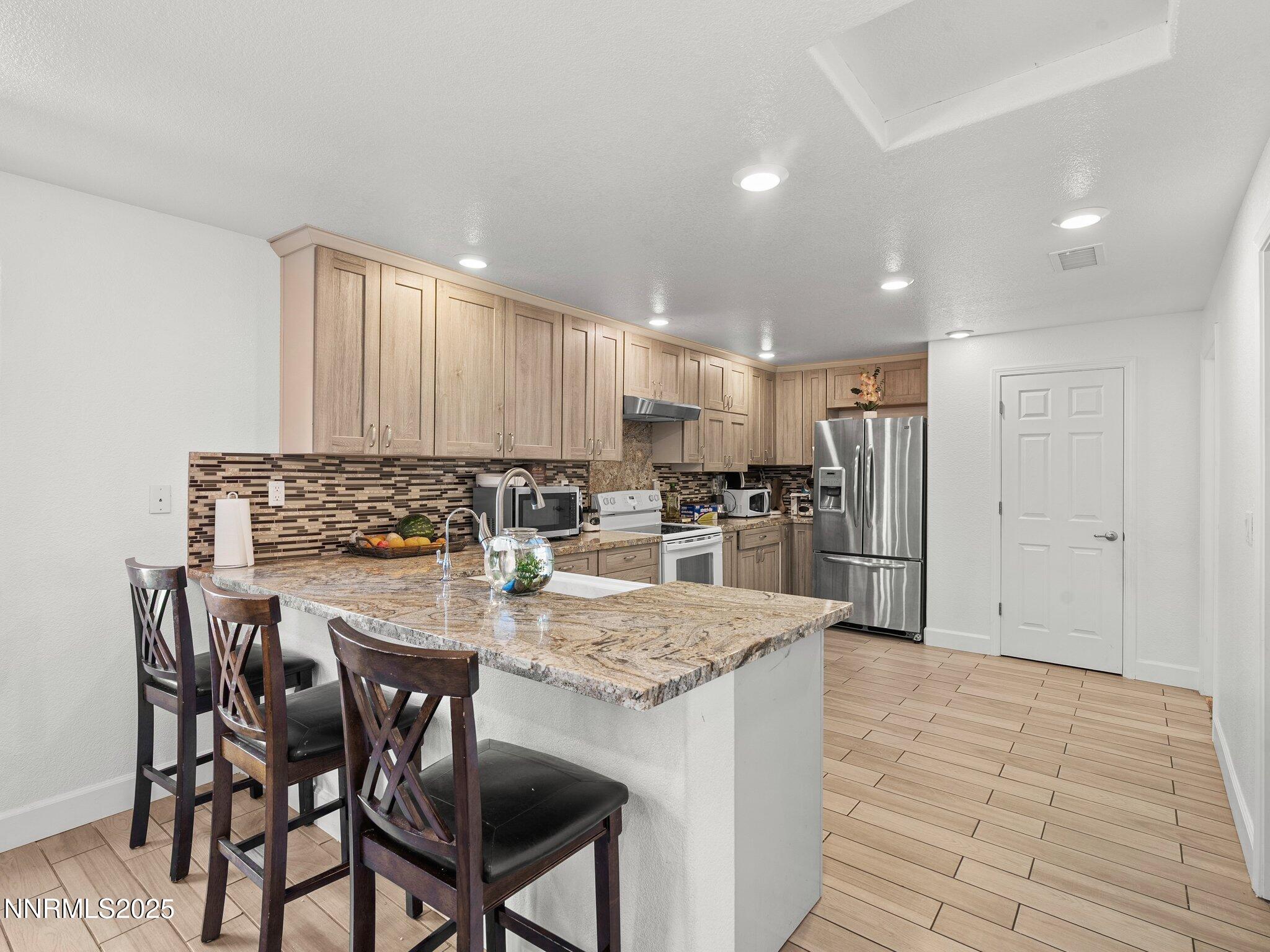 5216 Sun Valley Boulevard Property Photo 11