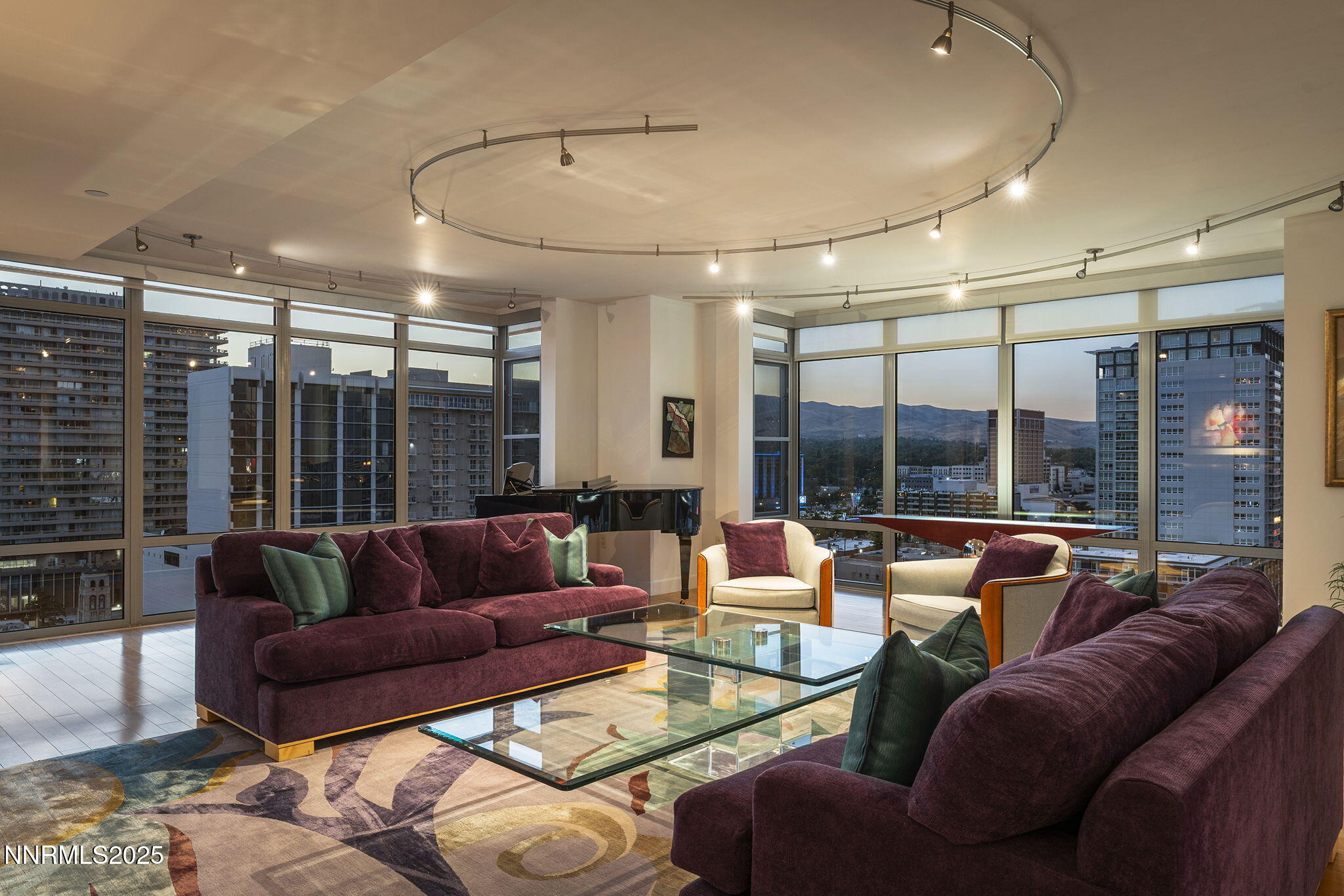 50 N Sierra Street Property Photo 2