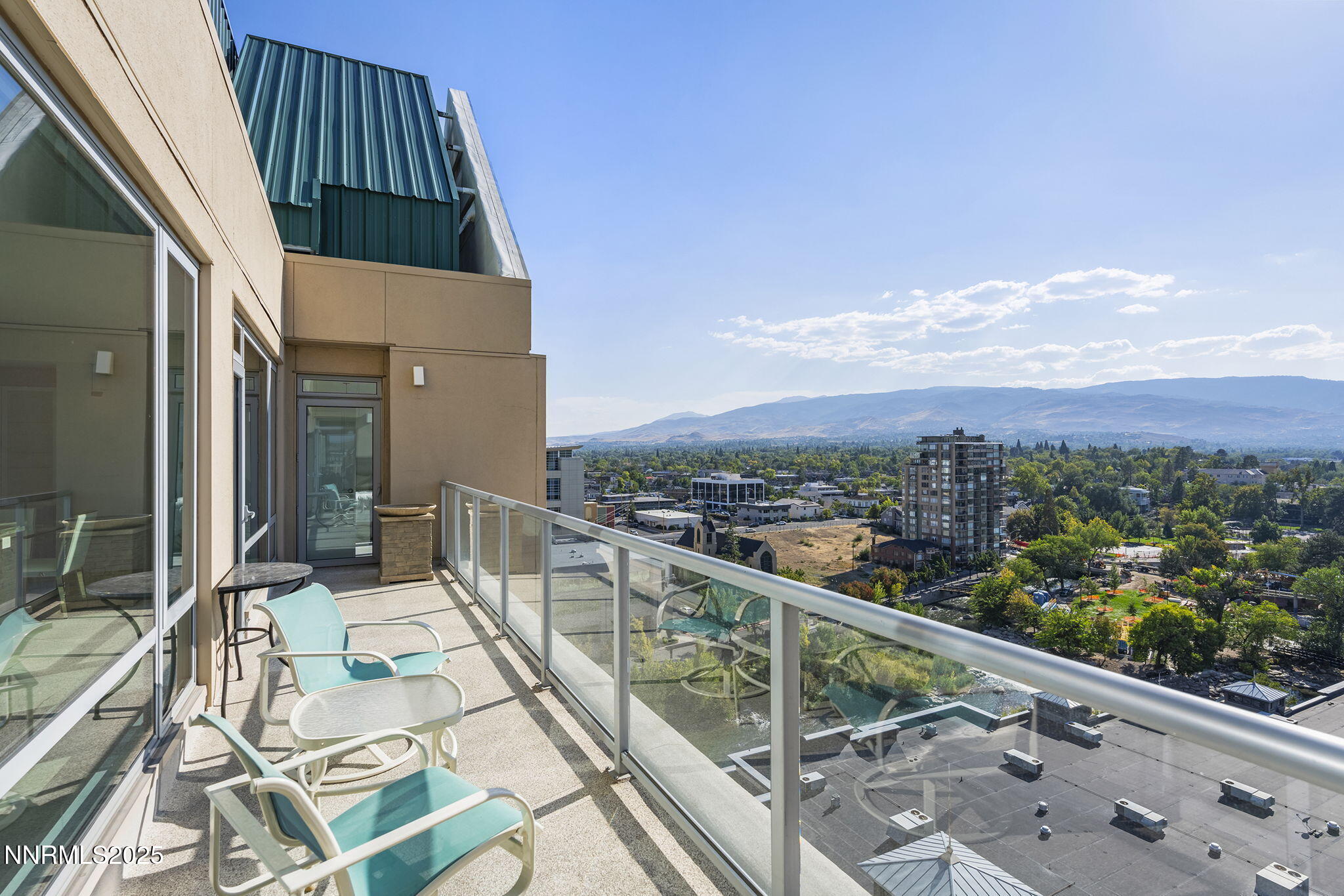 50 N Sierra Street Property Photo 10