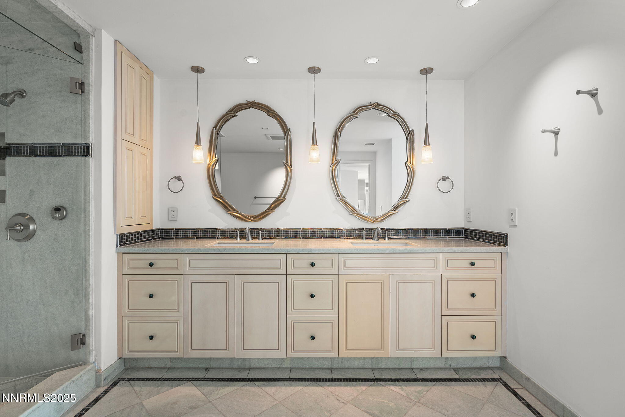 50 N Sierra Street Property Photo 50