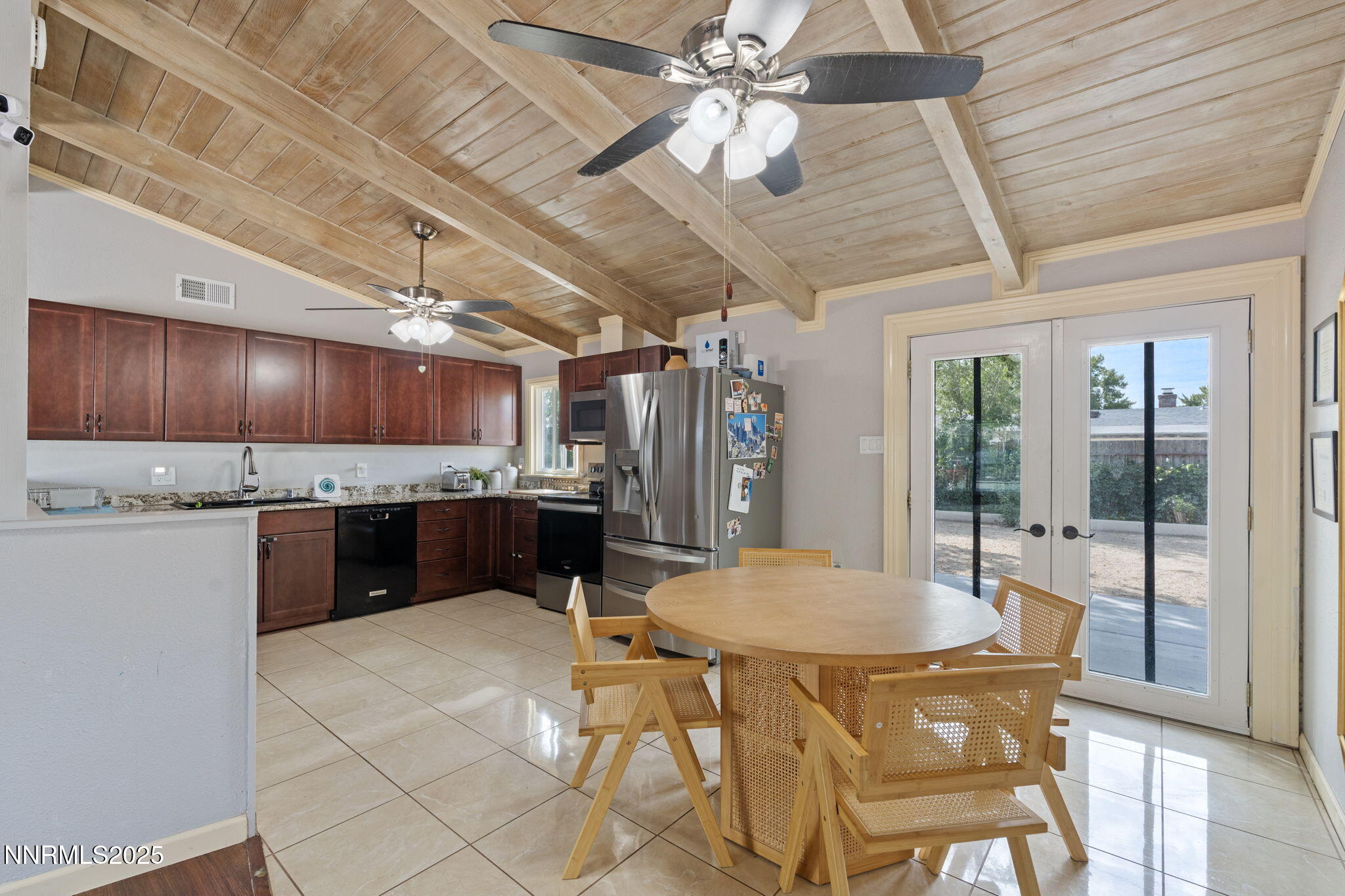 1121 Greenbrae Drive Property Photo 13