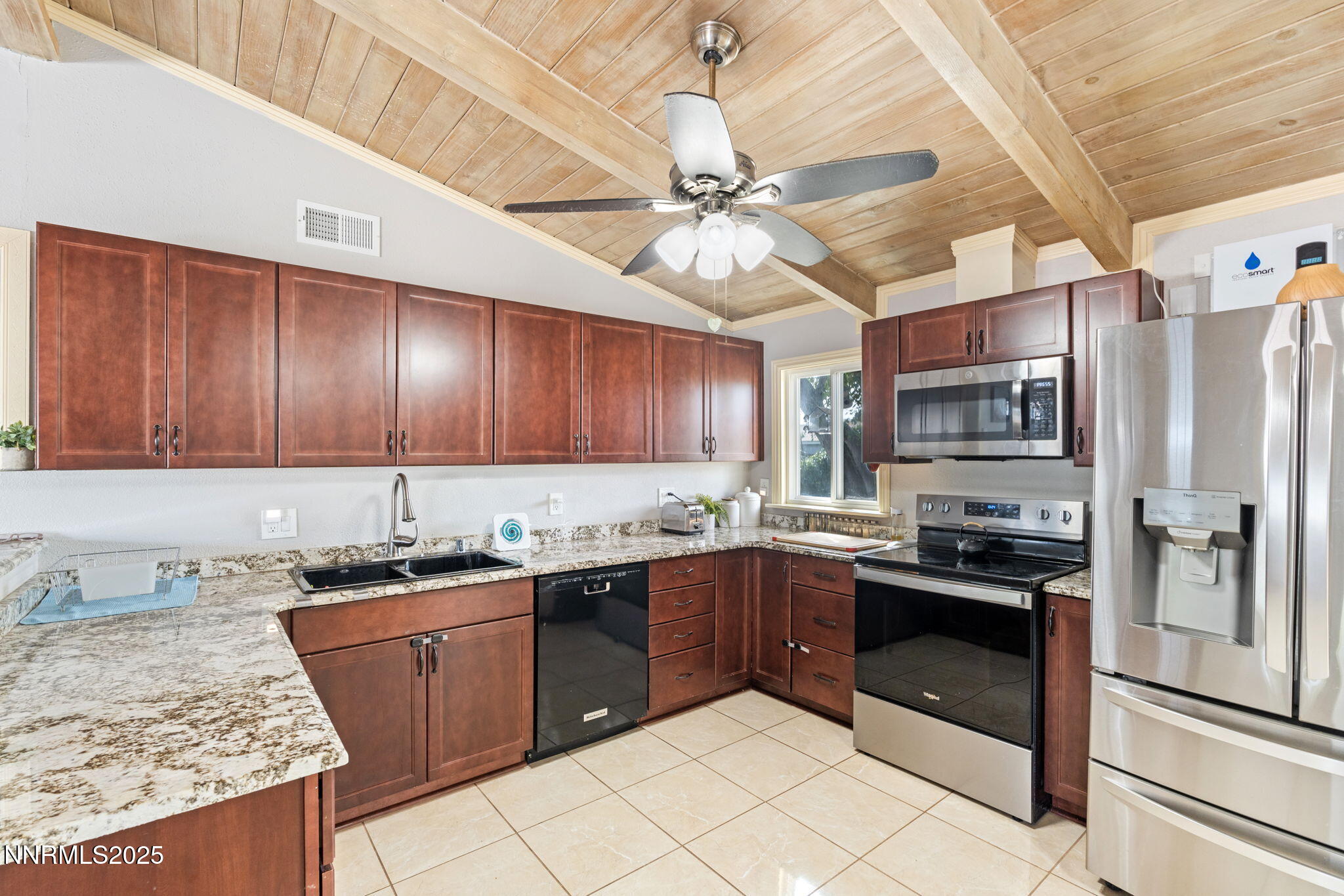 1121 Greenbrae Drive Property Photo 16