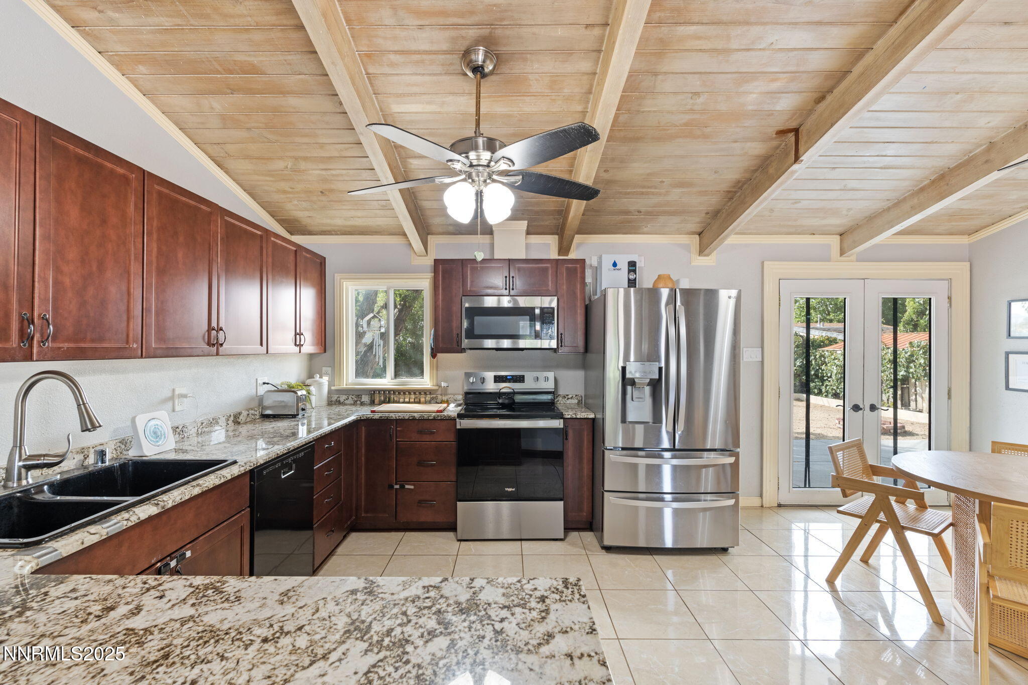 1121 Greenbrae Drive Property Photo 17