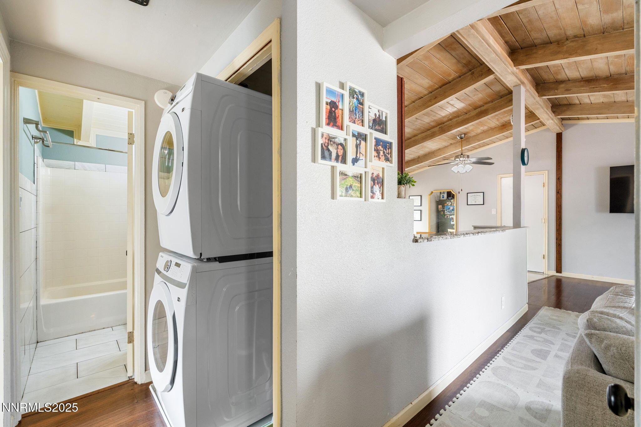 1121 Greenbrae Drive Property Photo 24