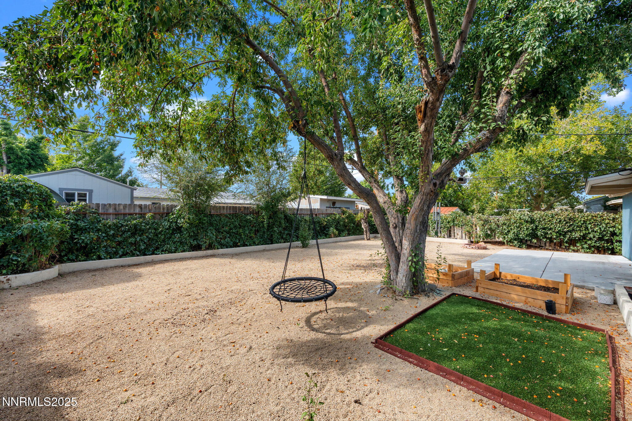 1121 Greenbrae Drive Property Photo 28