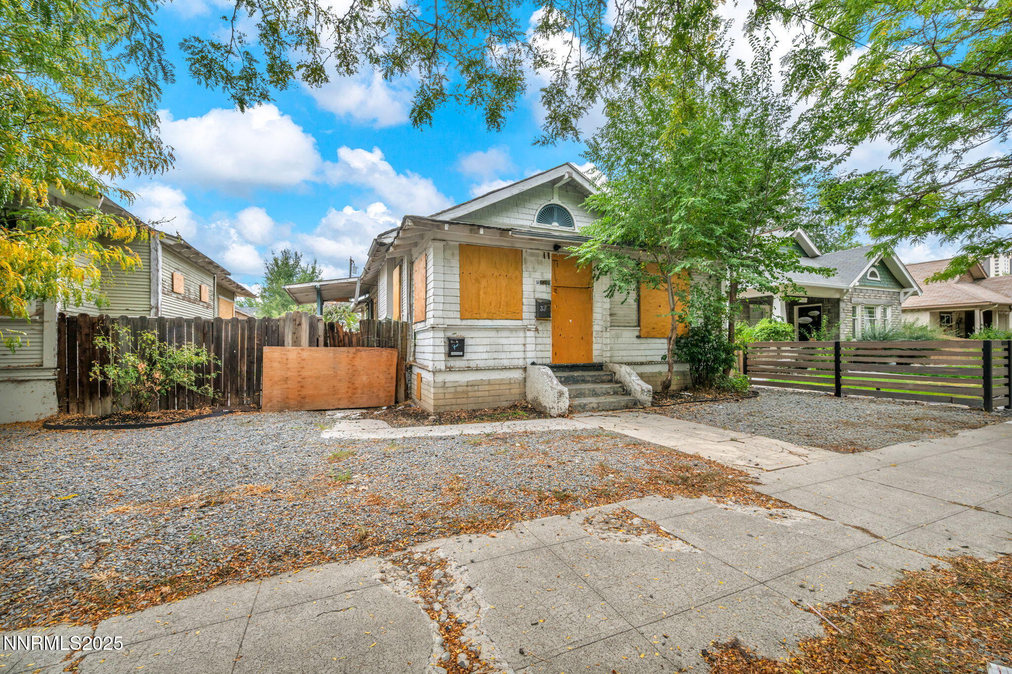 336 E 7th Street Property Photo 17