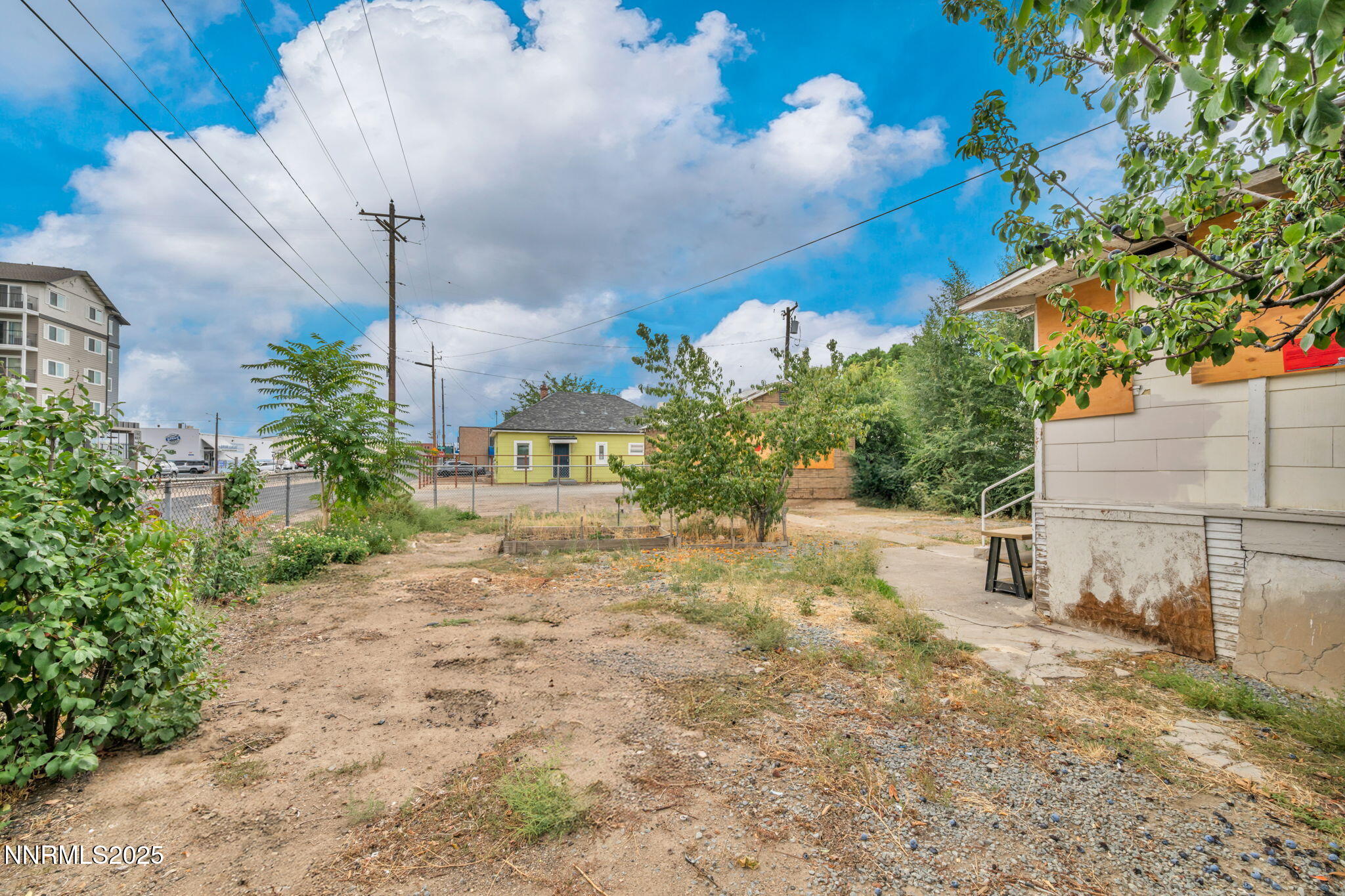344 E 7th Street Property Photo 19