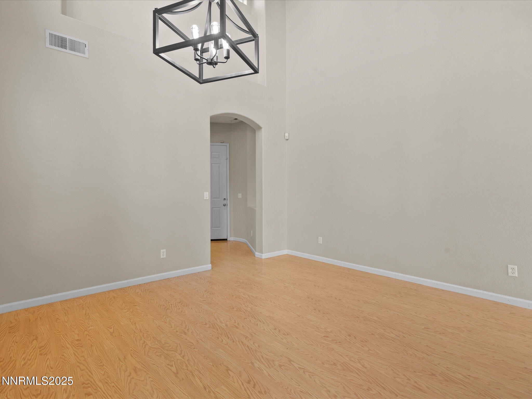 9290 Hummer Drive Property Photo 8