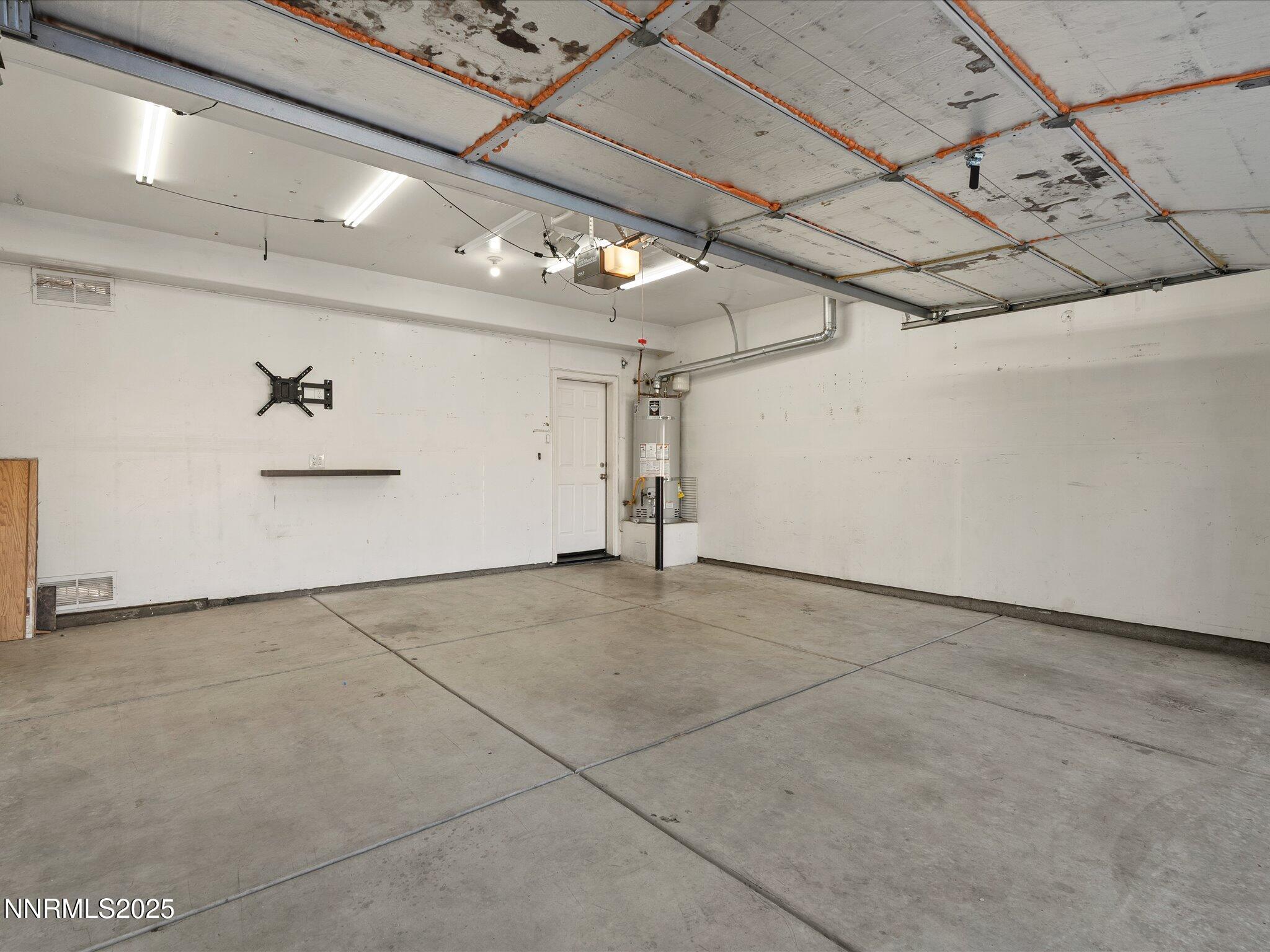 9290 Hummer Drive Property Photo 45