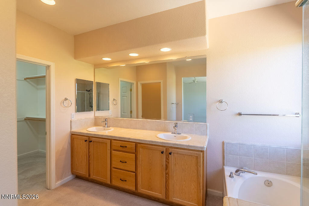 932 Lakeview Drive Property Photo 17