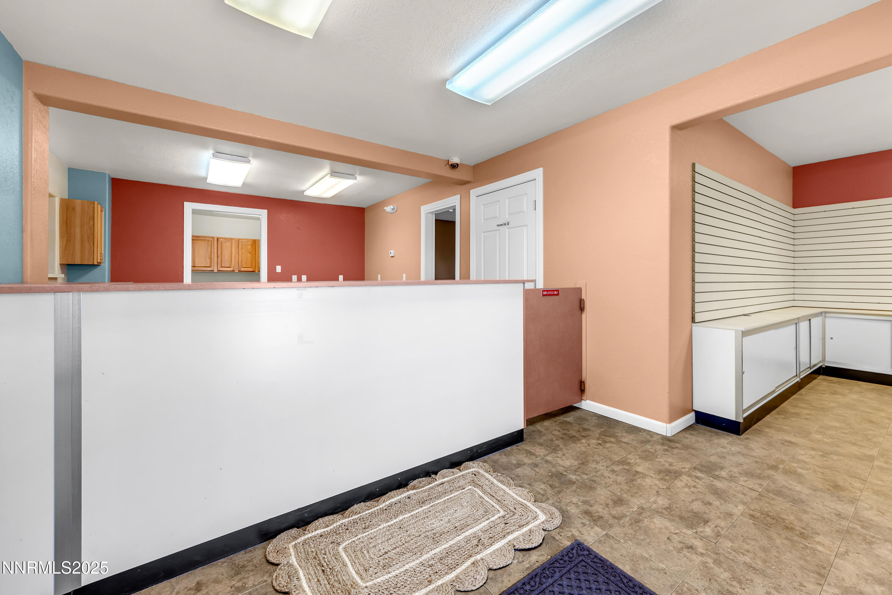 836 W 5th Street Property Photo 6