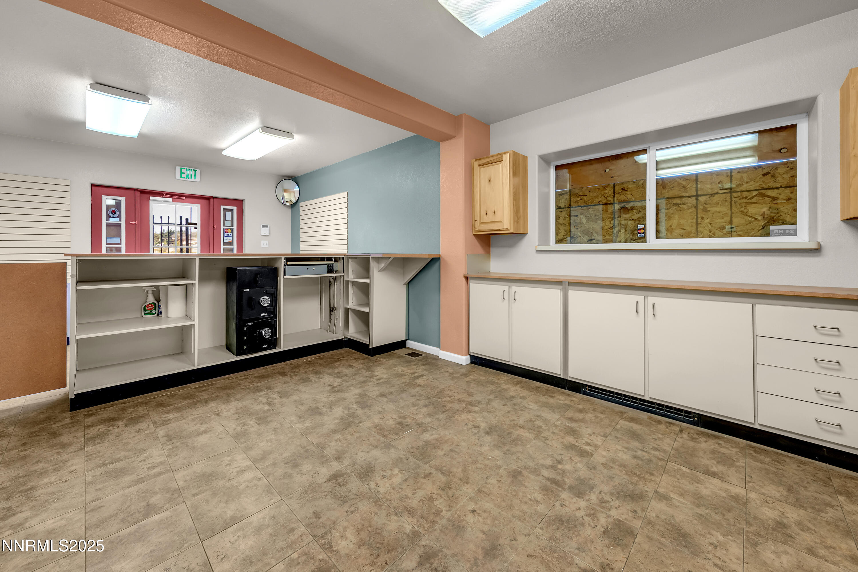 836 W 5th Street Property Photo 16