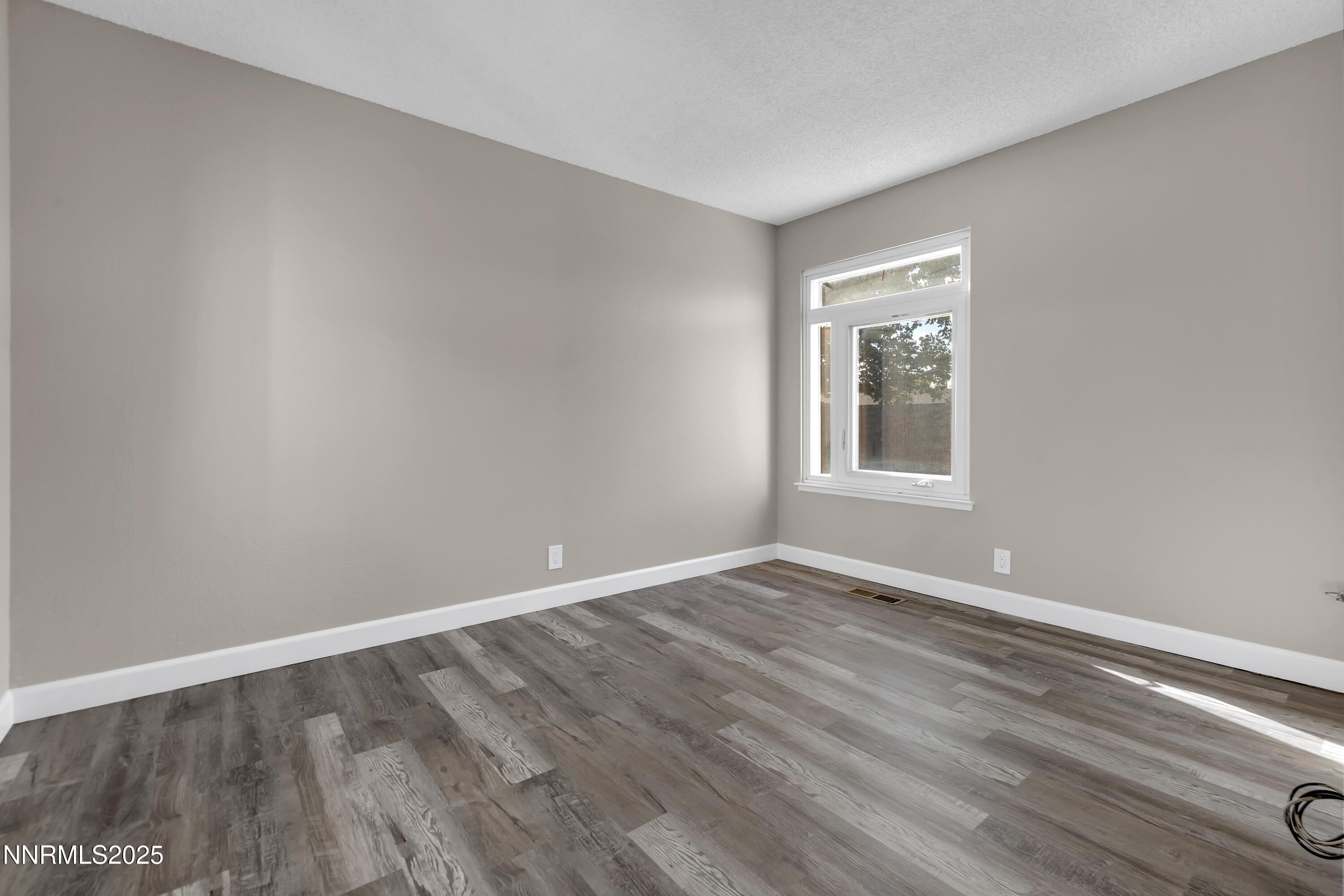 1841 Merchant Street Property Photo 20