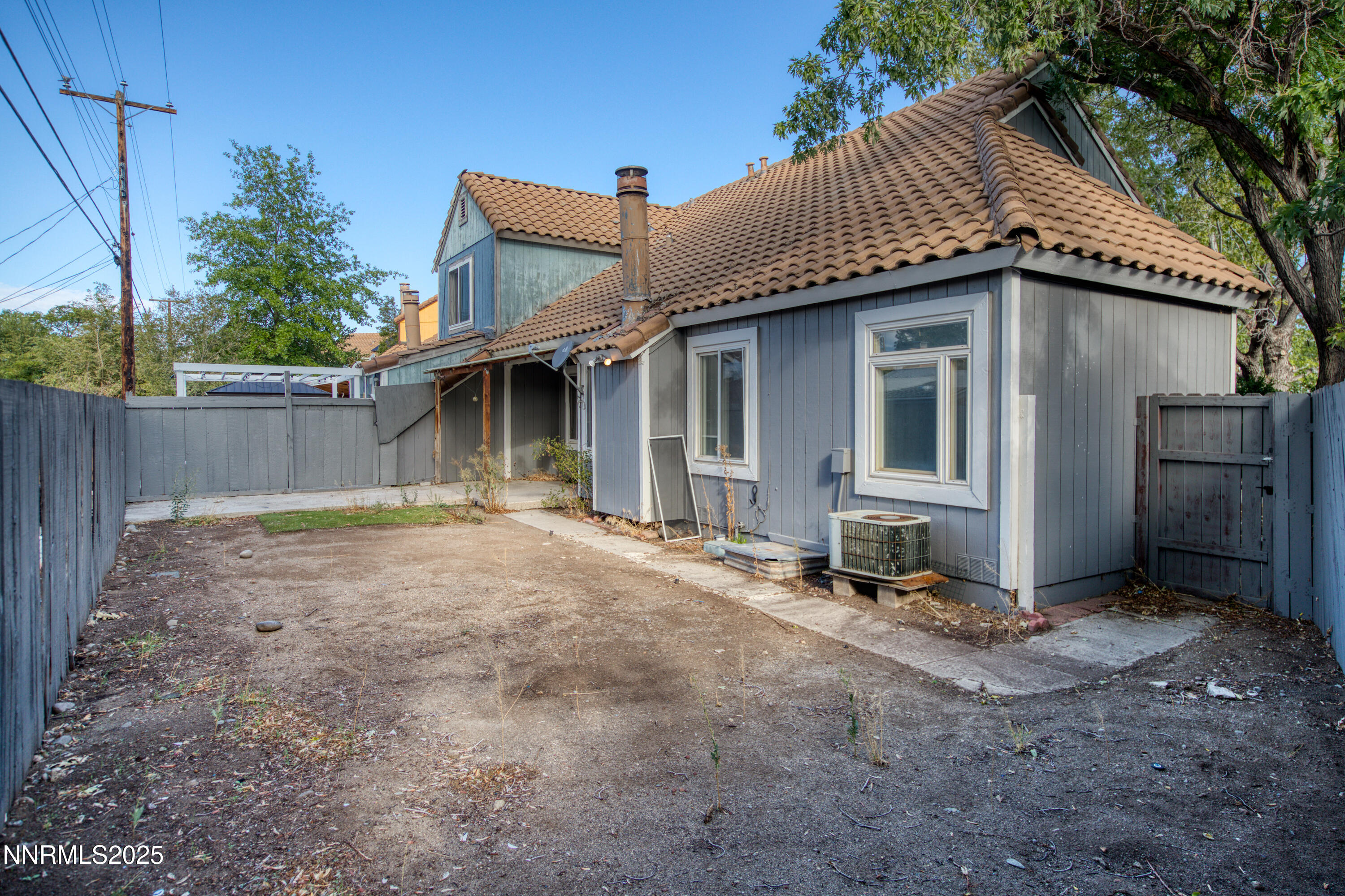 1841 Merchant Street Property Photo 22