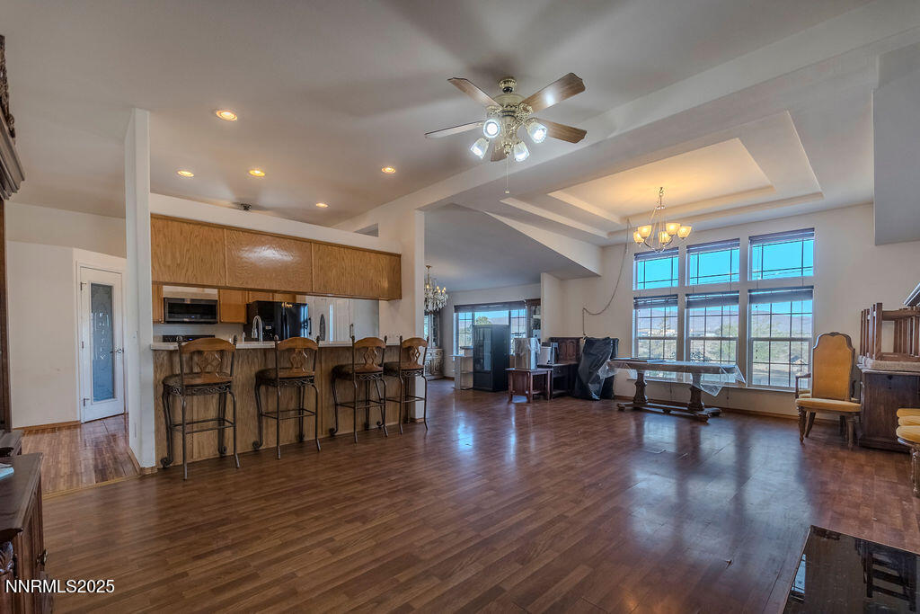 1535 Lincoln Circle Property Photo 12