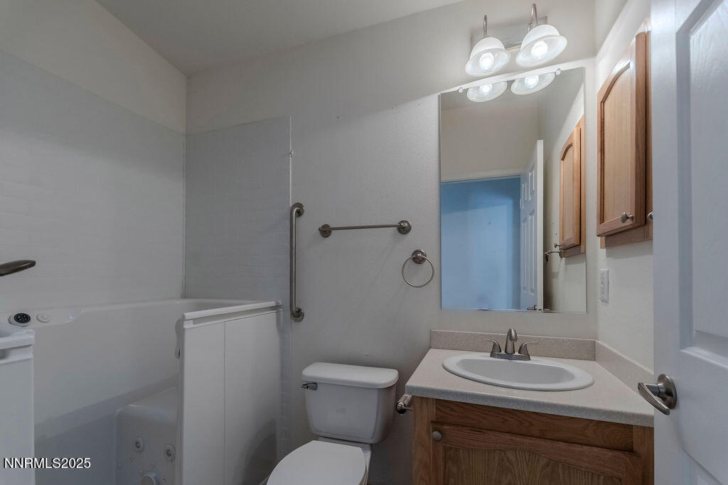 1535 Lincoln Circle Property Photo 15